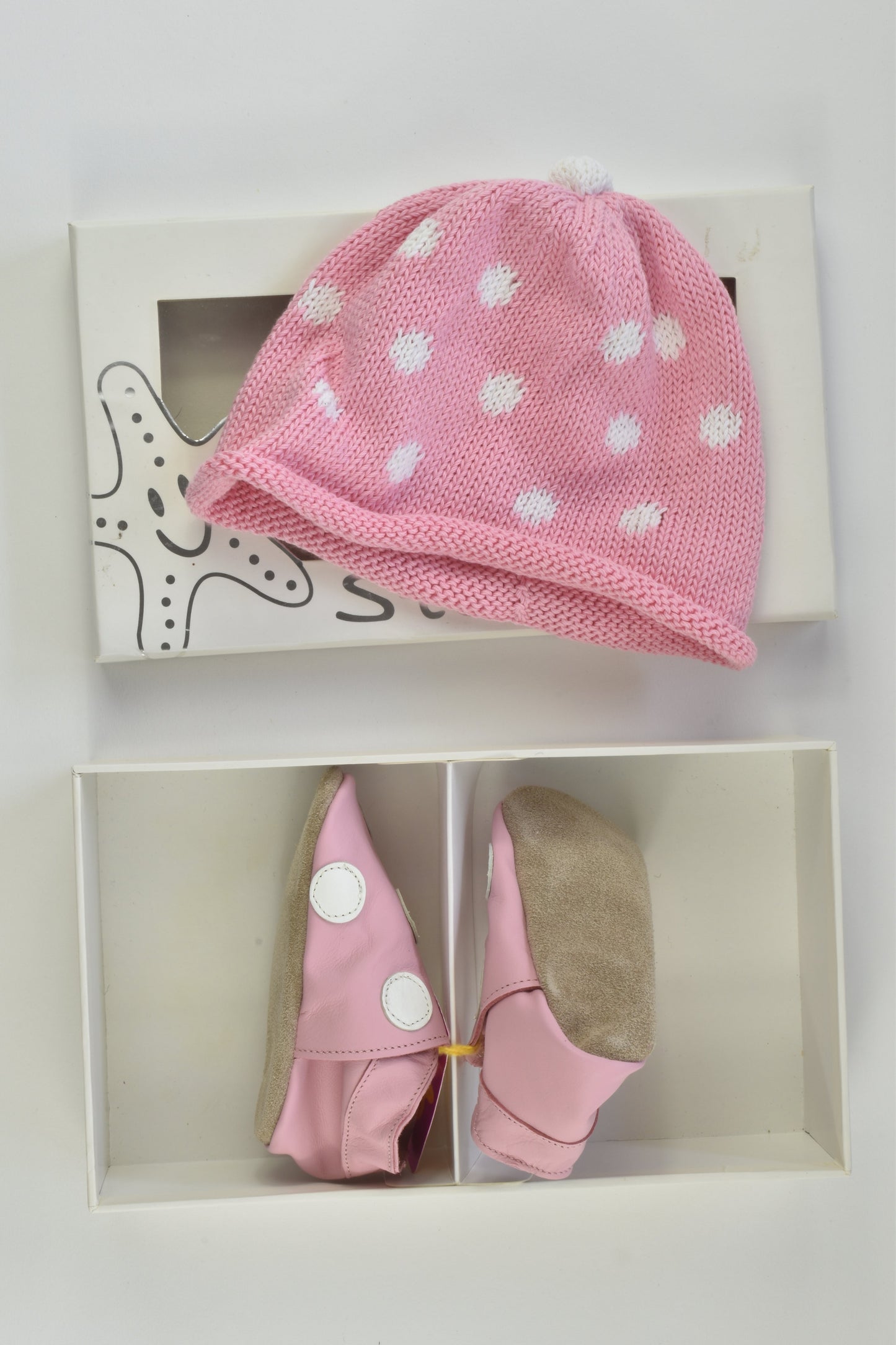 NEW Starchild Size 0 Leather Slippers and Knit Beanie