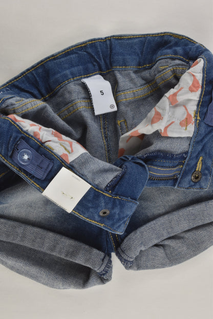 NEW Target Size 5 Stretchy Denim Shorts