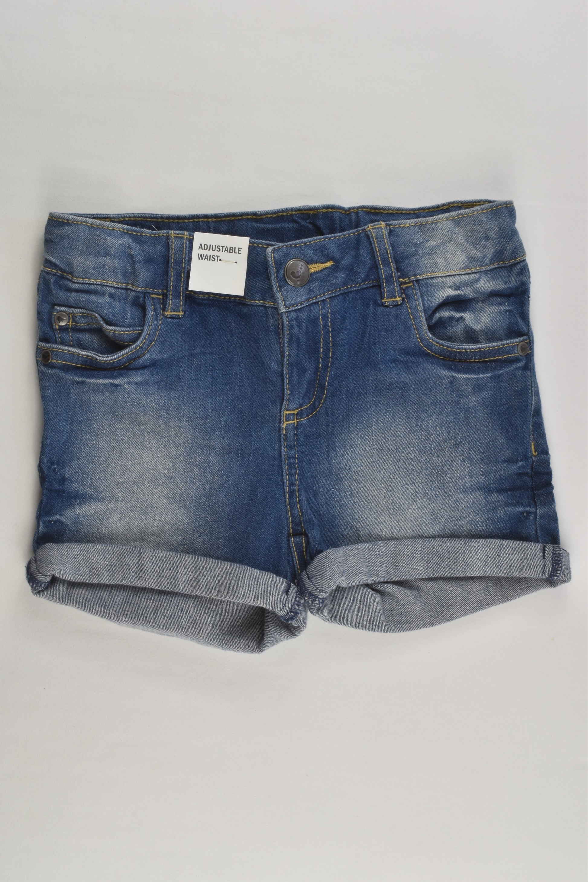 NEW Target Size 5 Stretchy Denim Shorts