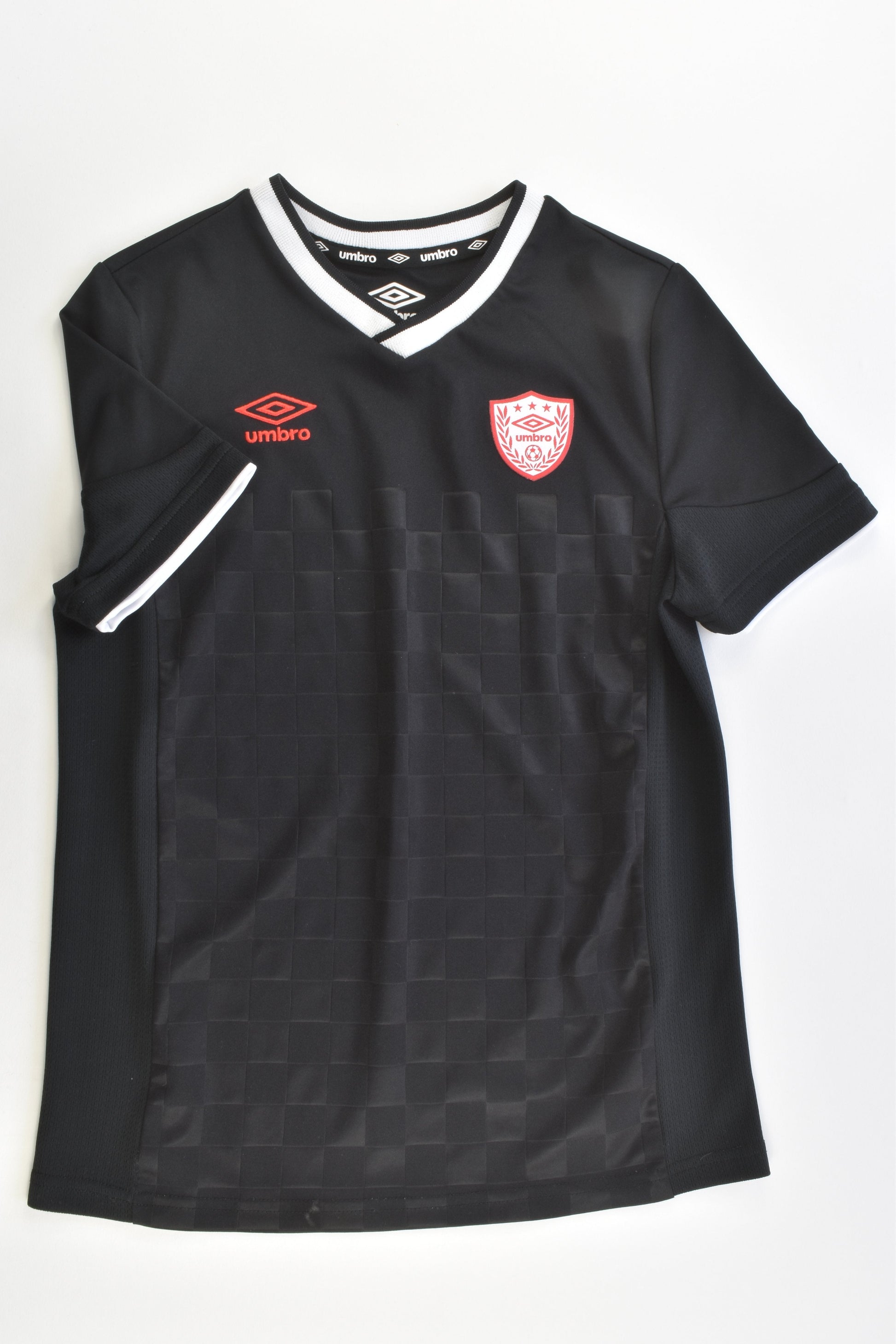 NEW Umbro Size 8/10 Sport T-shirt