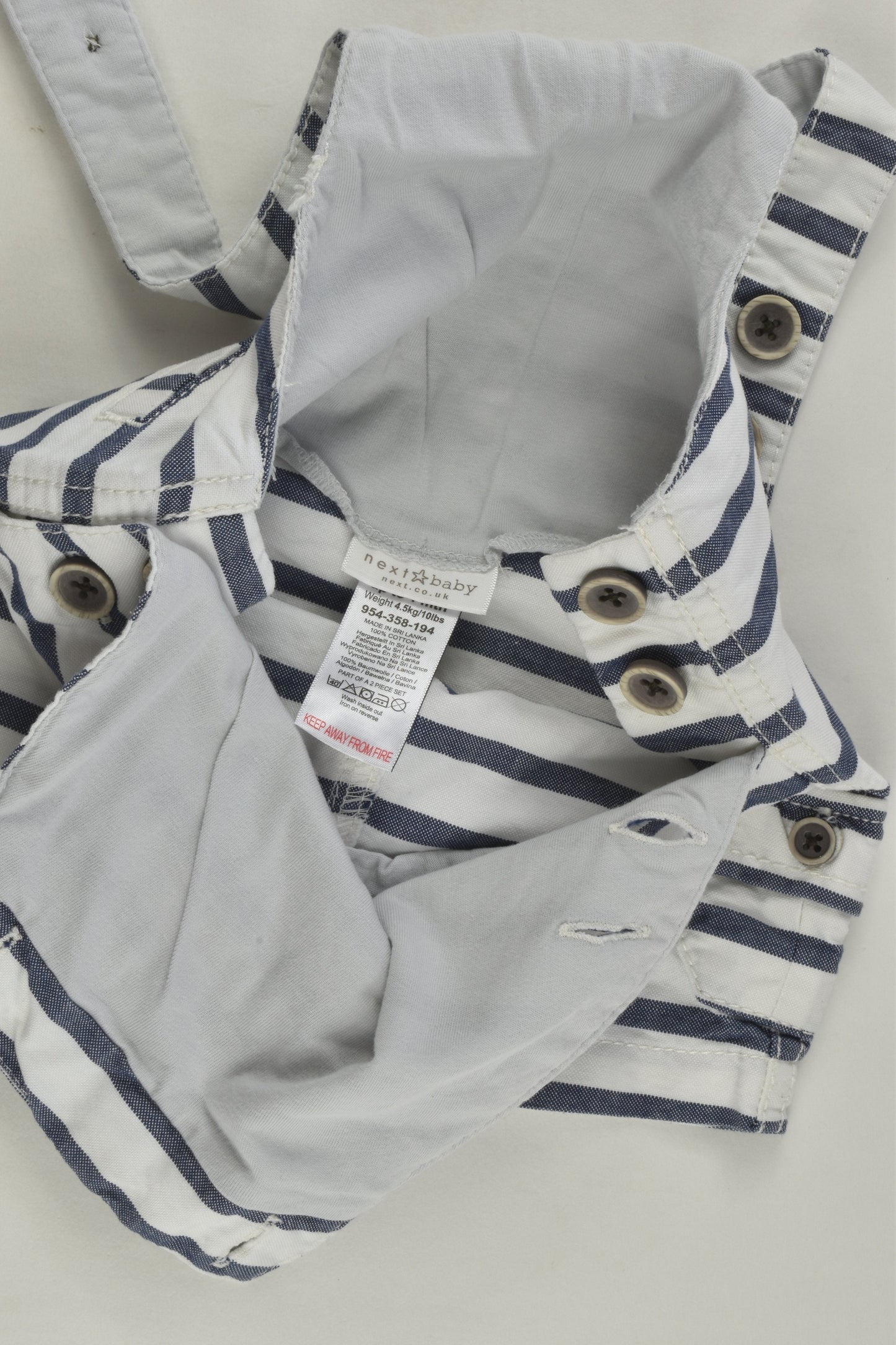 Next Size 0000-000 (1 monthh, 4.5 kg) Striped Short Overalls