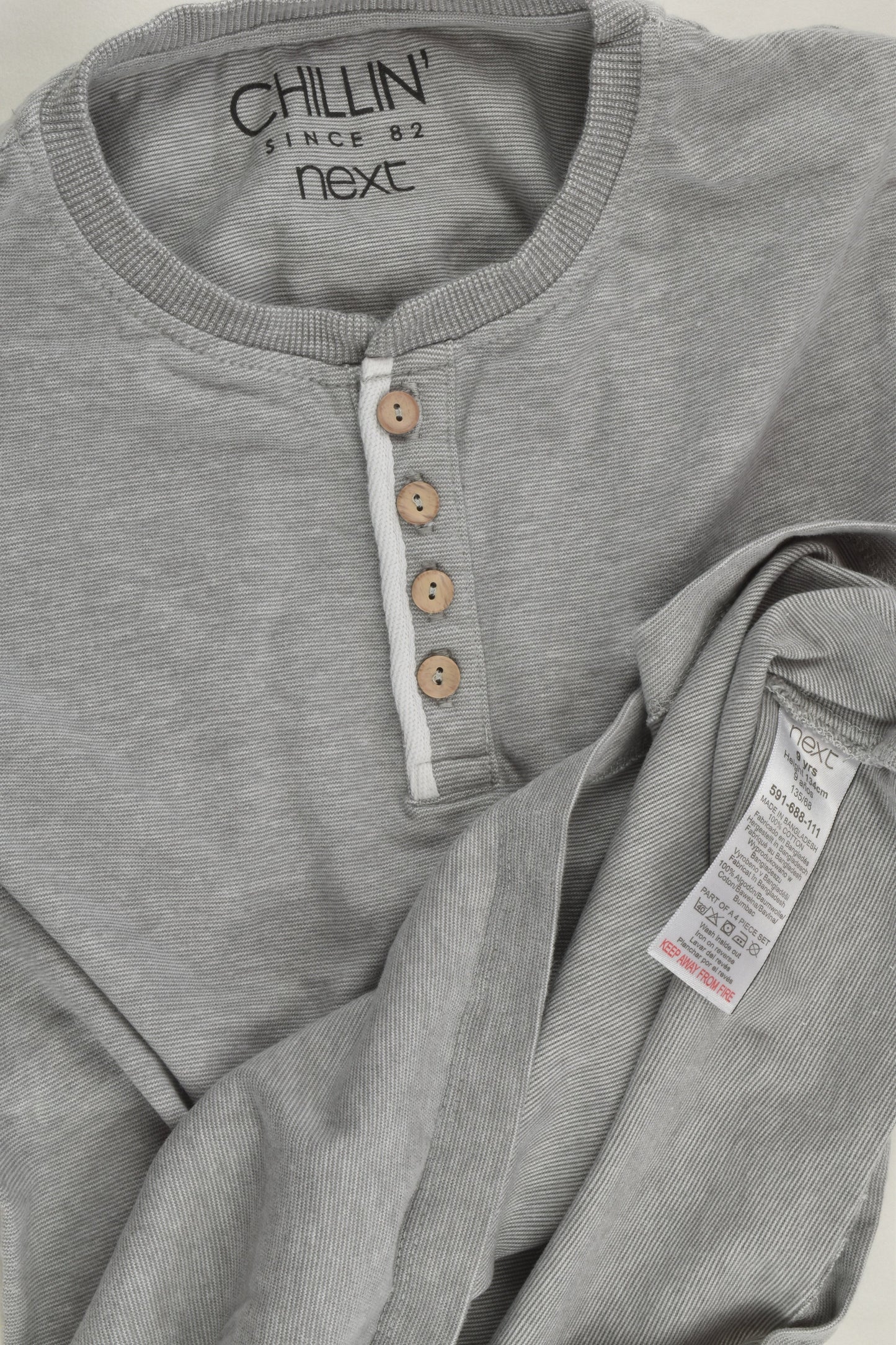 Next Size 9 (134 cm) Wooden Buttons T-shirt