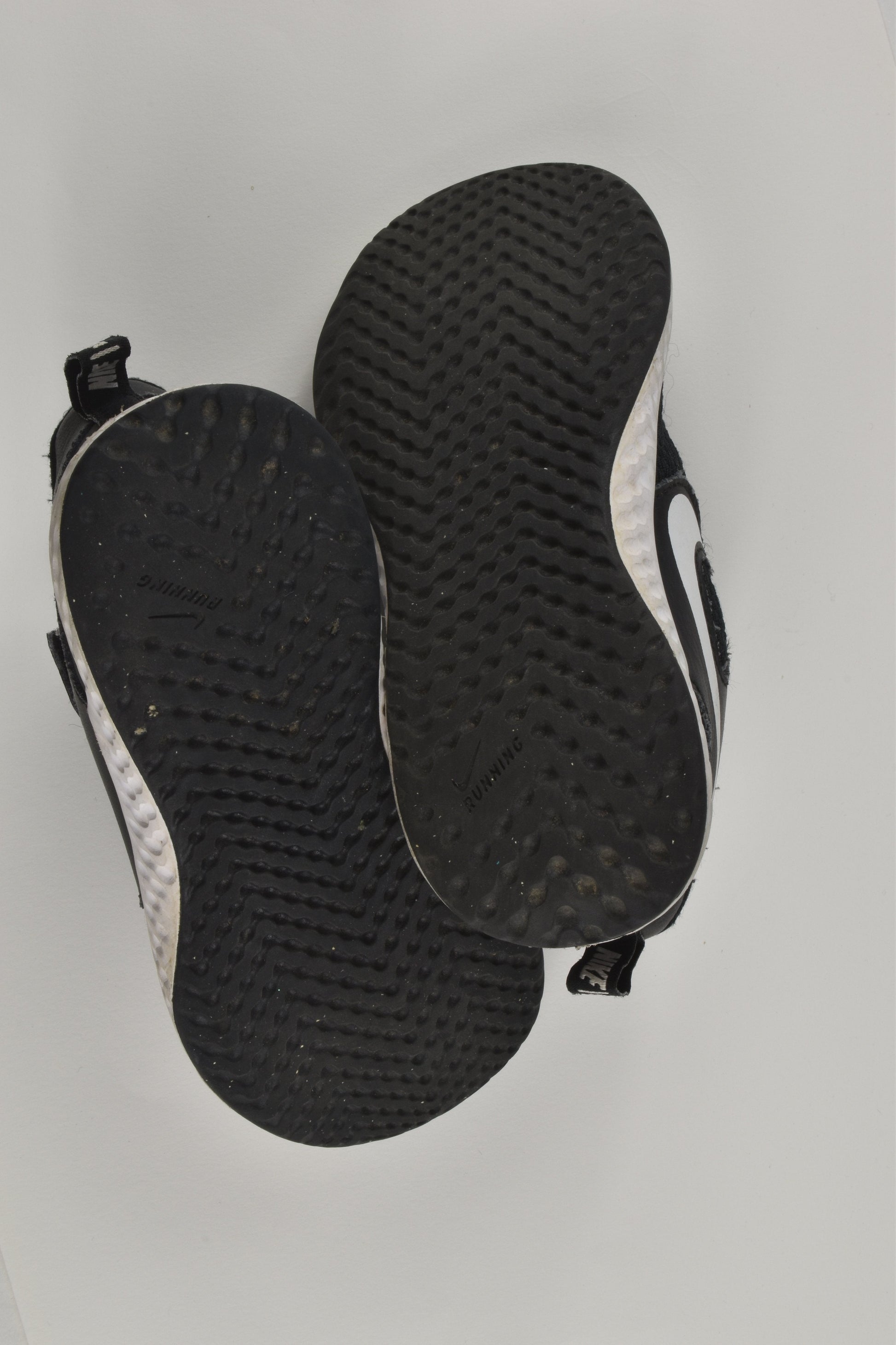 Nike Revolution Size UK 10.5 Shoes