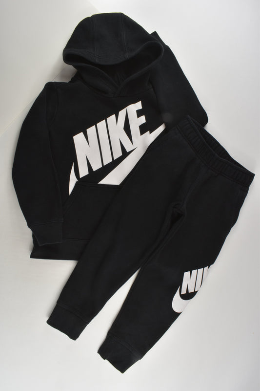 Nike Size 4-5 Tracksuit
