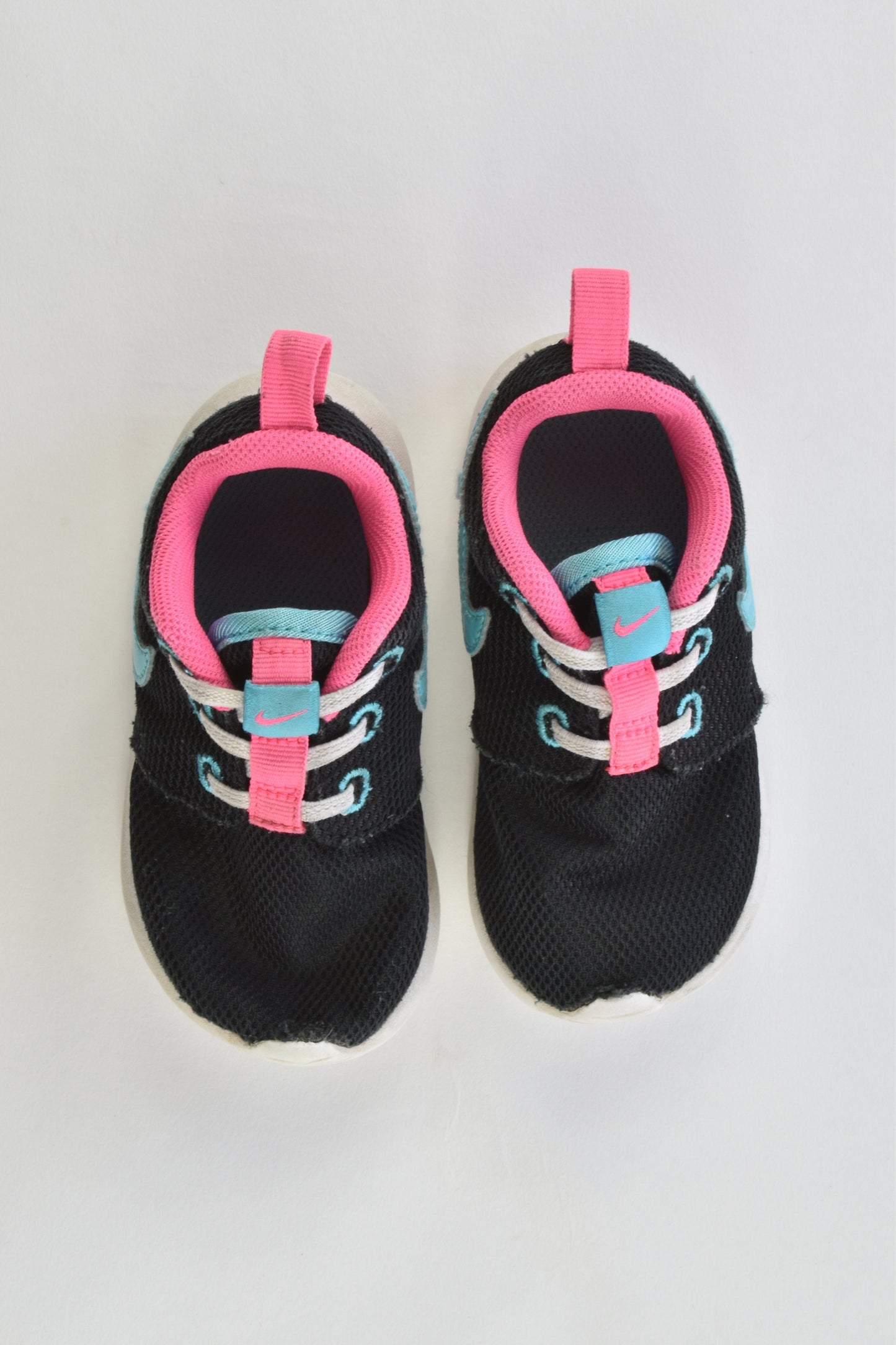 Nike Size 5.5 Sneakers