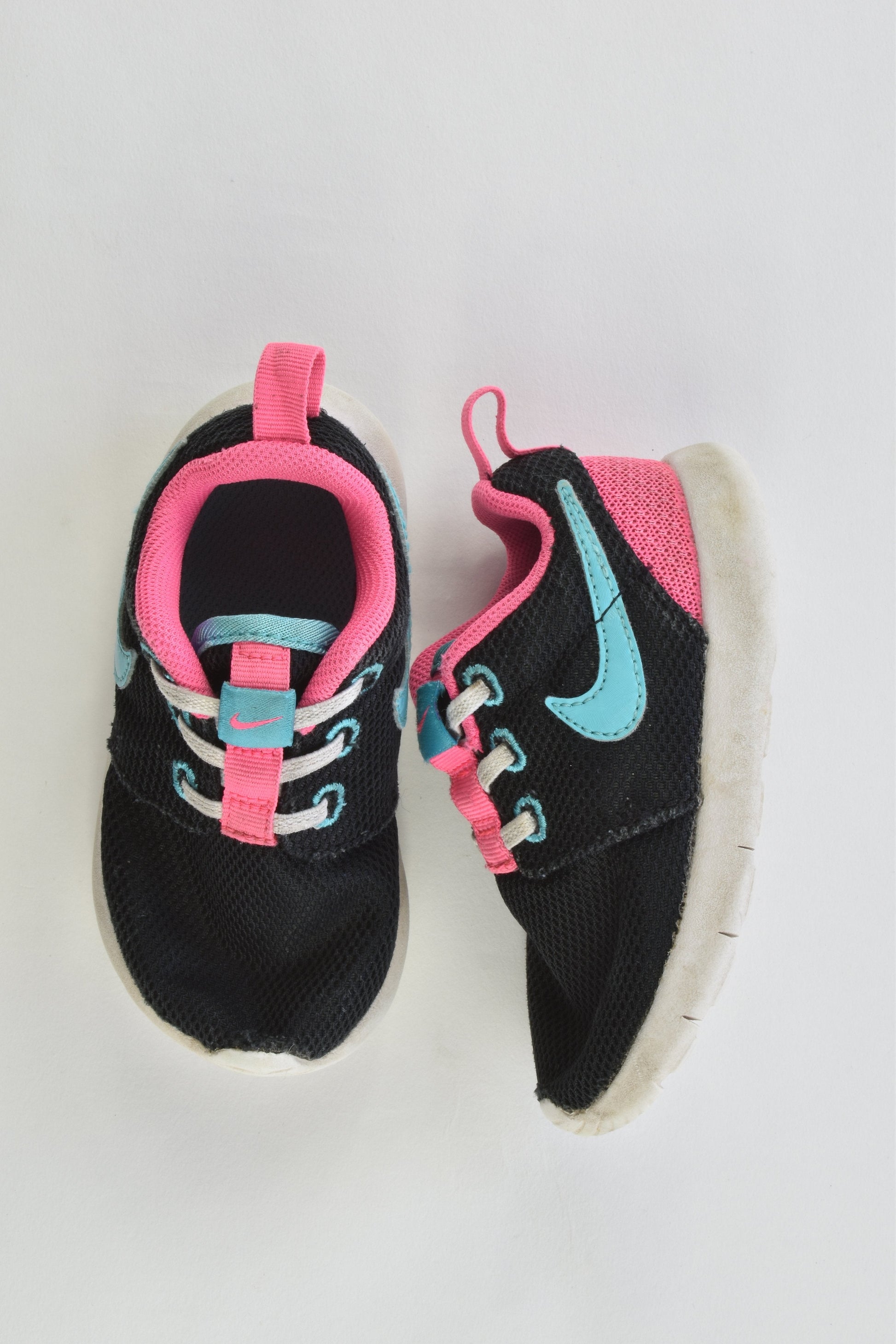 Nike Size 5.5 Sneakers