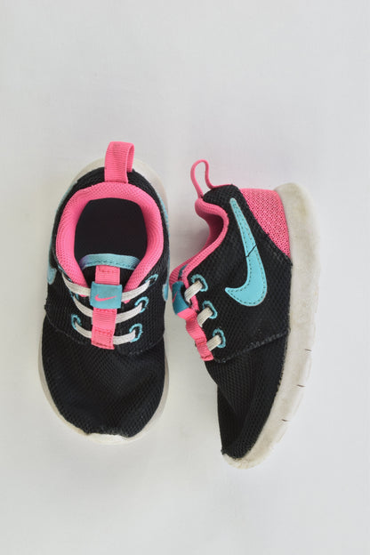 Nike Size 5.5 Sneakers