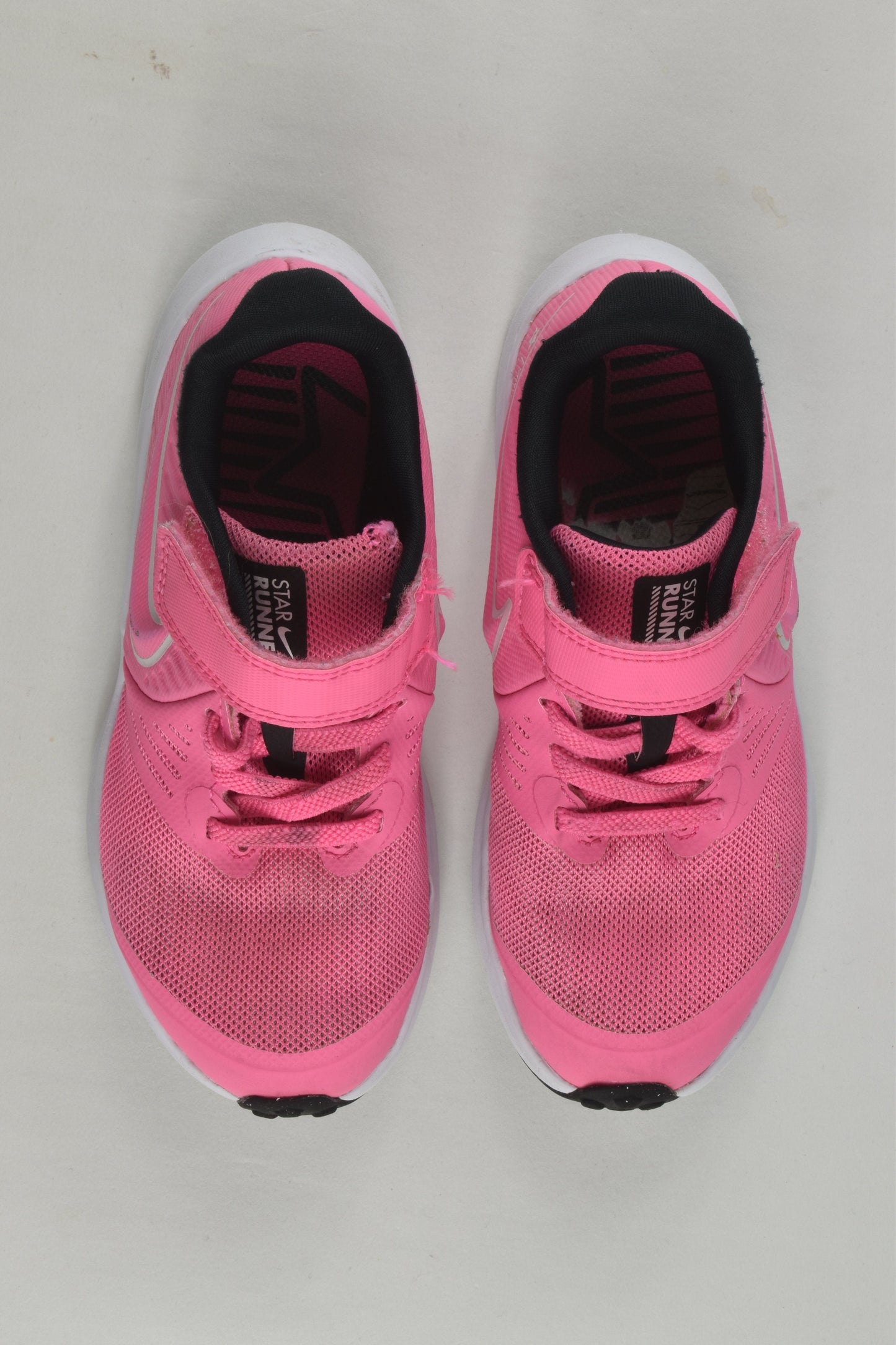 Nike Size UK 10.5 Star Runner Sneakers