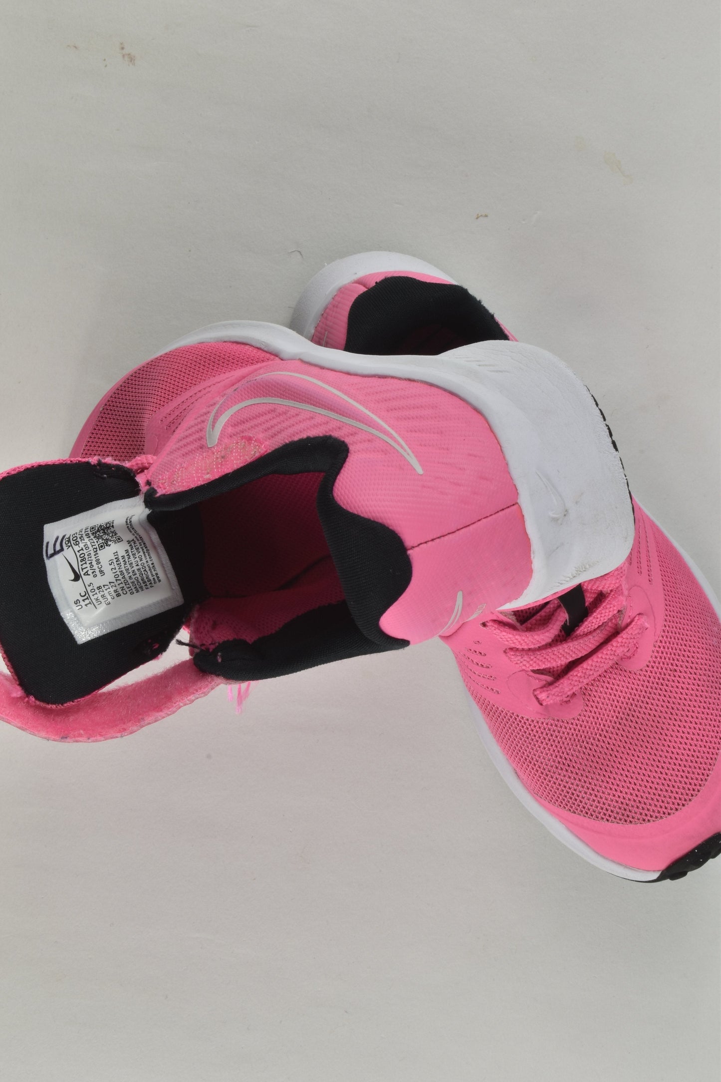 Nike Size UK 10.5 Star Runner Sneakers
