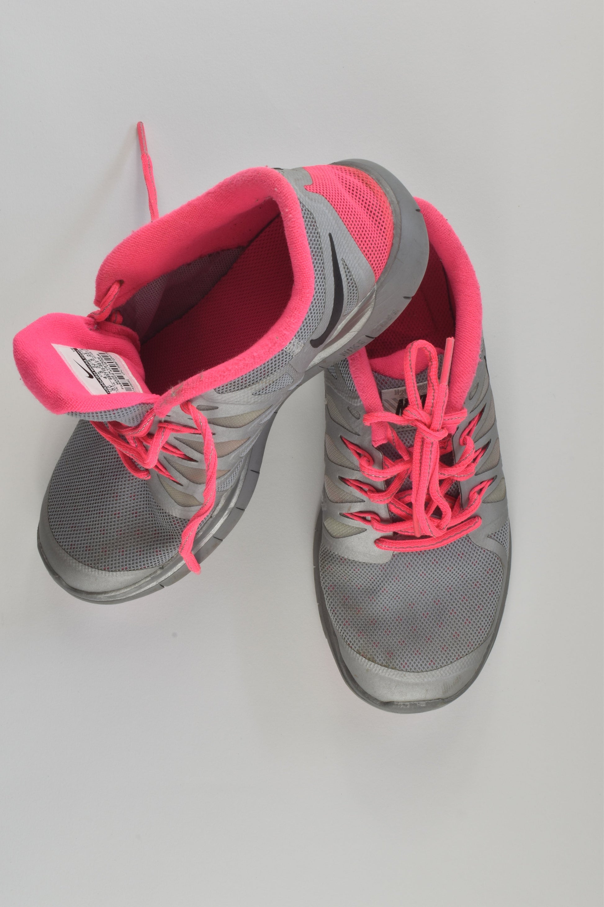 Nike Size UK 4.5 Shoes