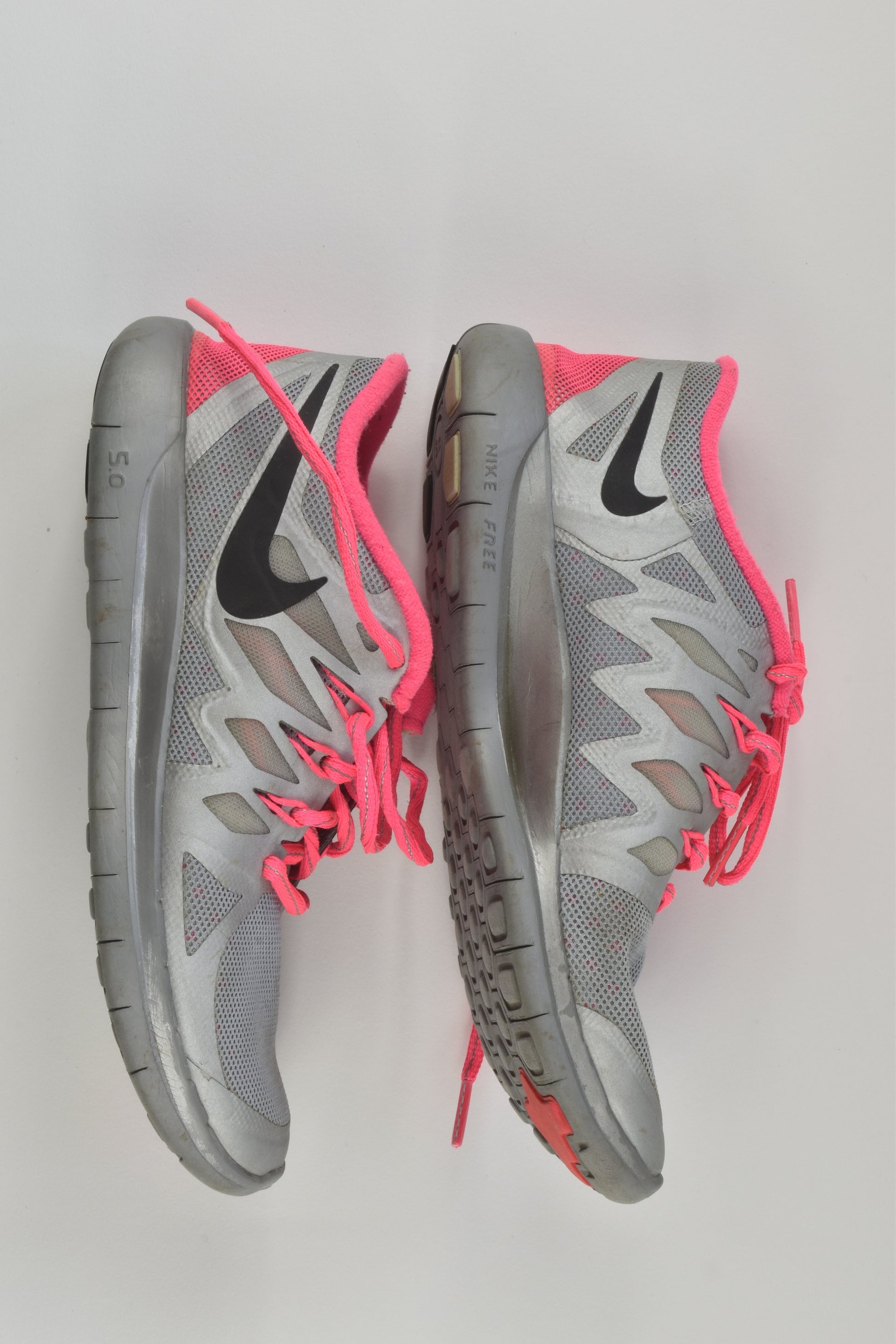 Nike Size UK 4.5 Shoes