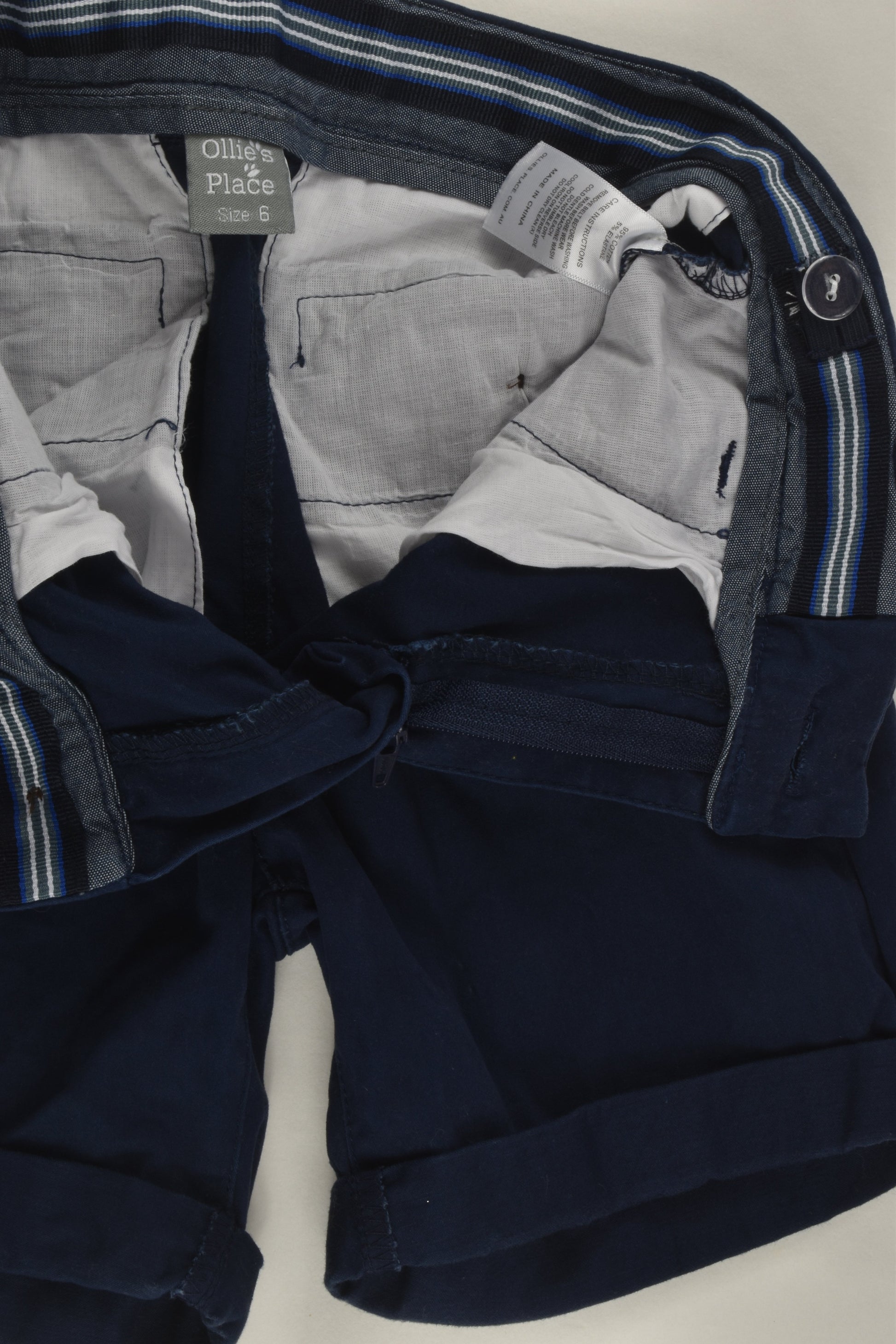 Ollie's Place Size 6 Chino Shorts