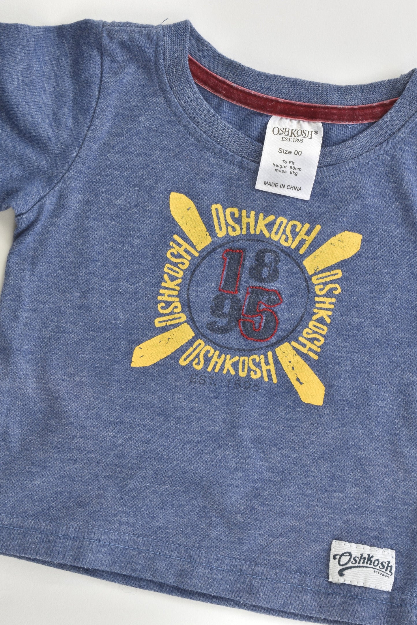 OshKosh Size 00 (68 cm) T-shirt