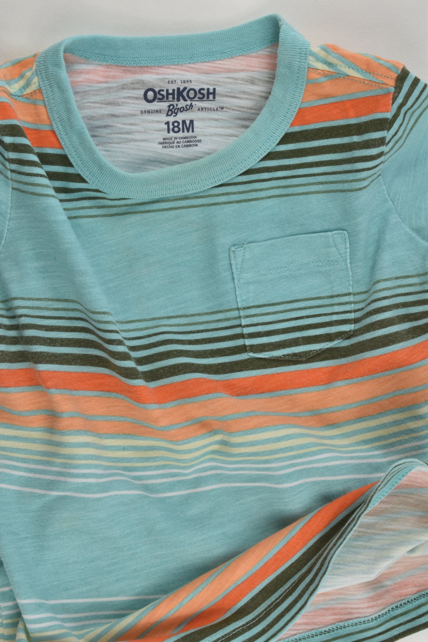 OshKosh Size 1 (18 months) Striped T-shirt