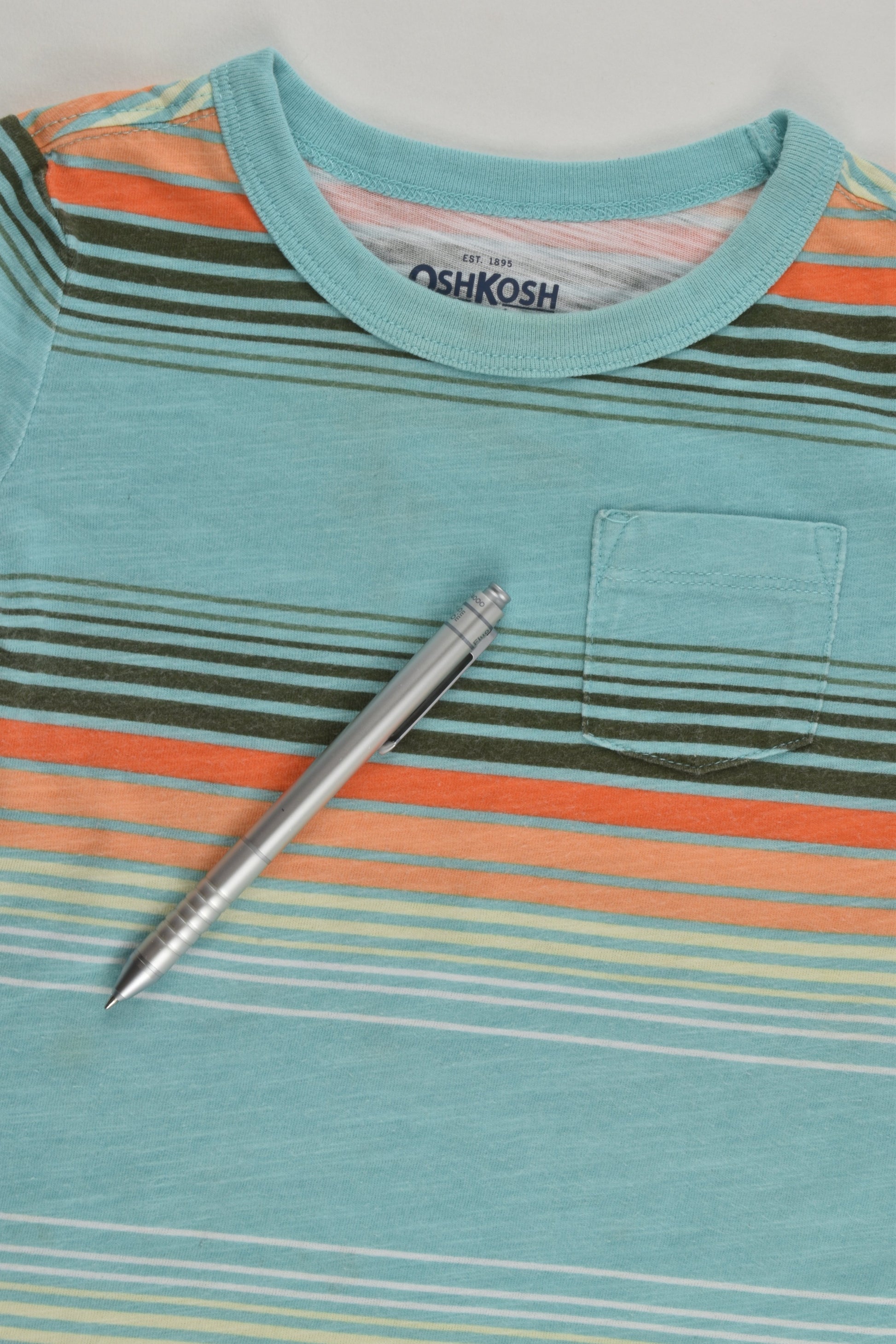 OshKosh Size 1 (18 months) Striped T-shirt