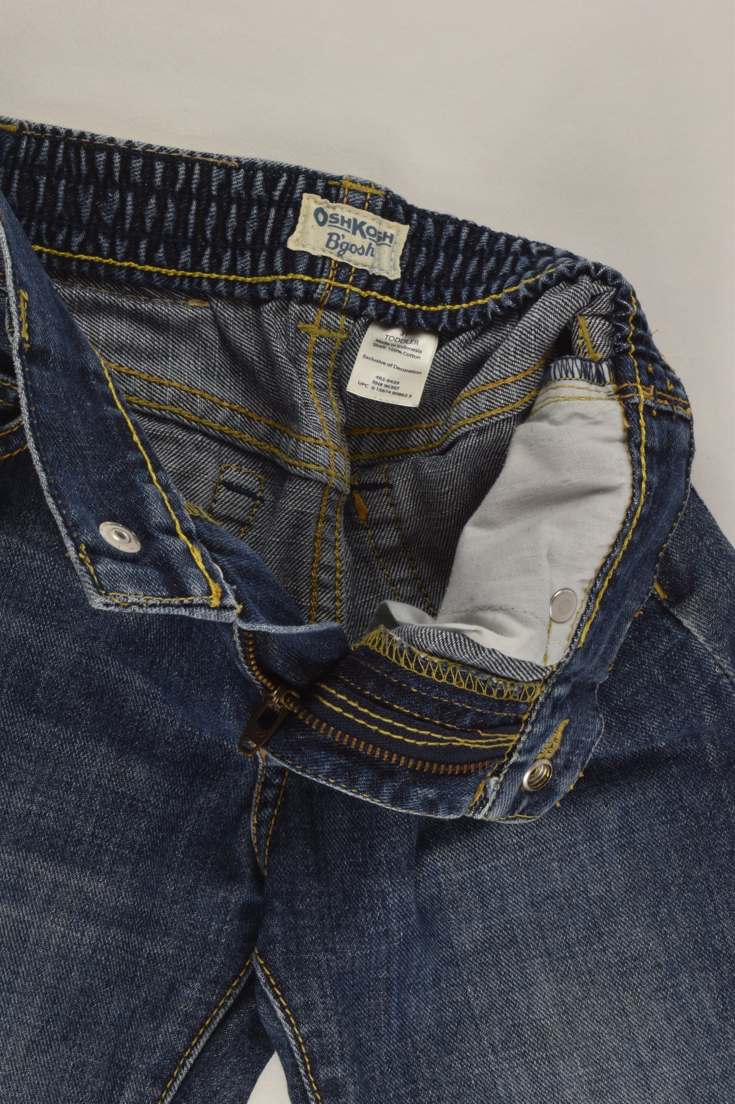 OshKosh Size 3 Denim Pants