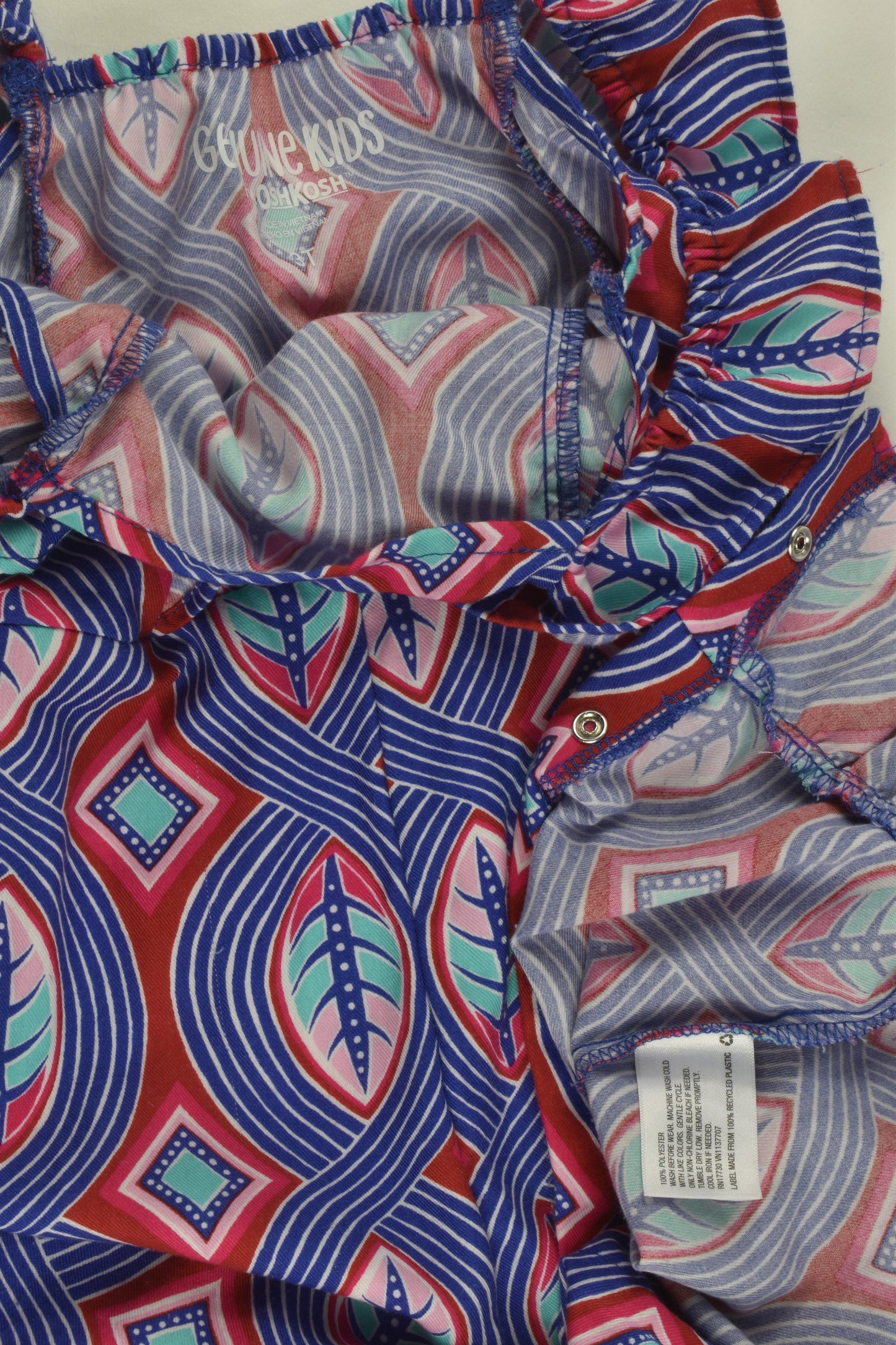 OshKosh Size 3 Playsuit