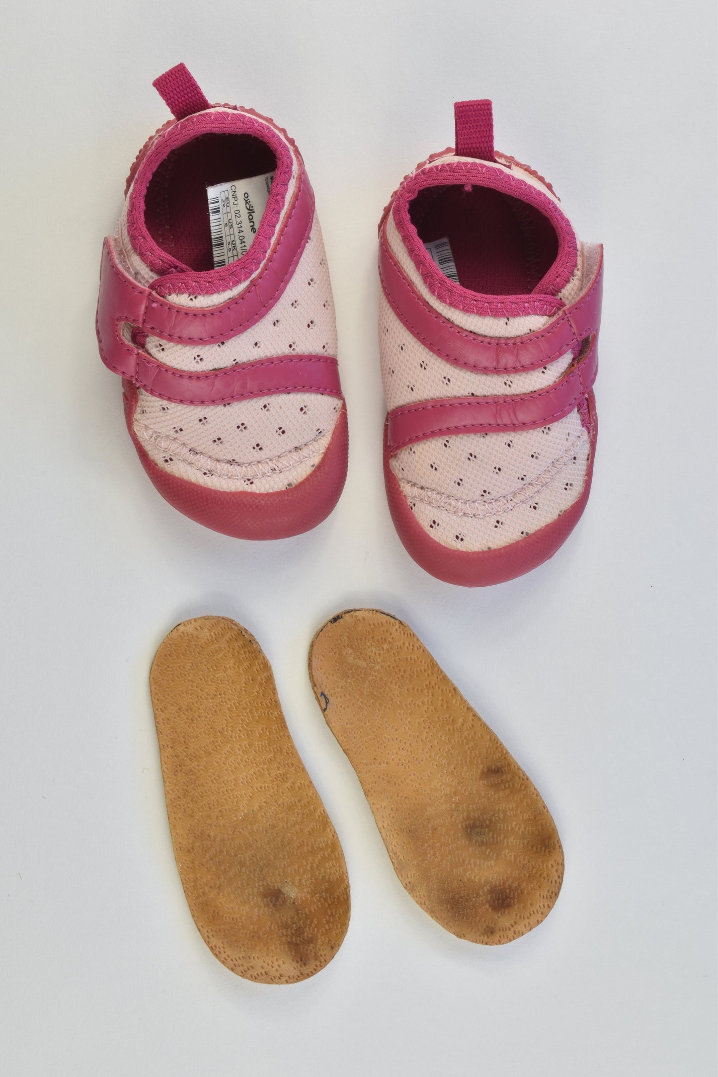 Oxylane Size 5.5 Lightweight, Soft and Flexible Shoes