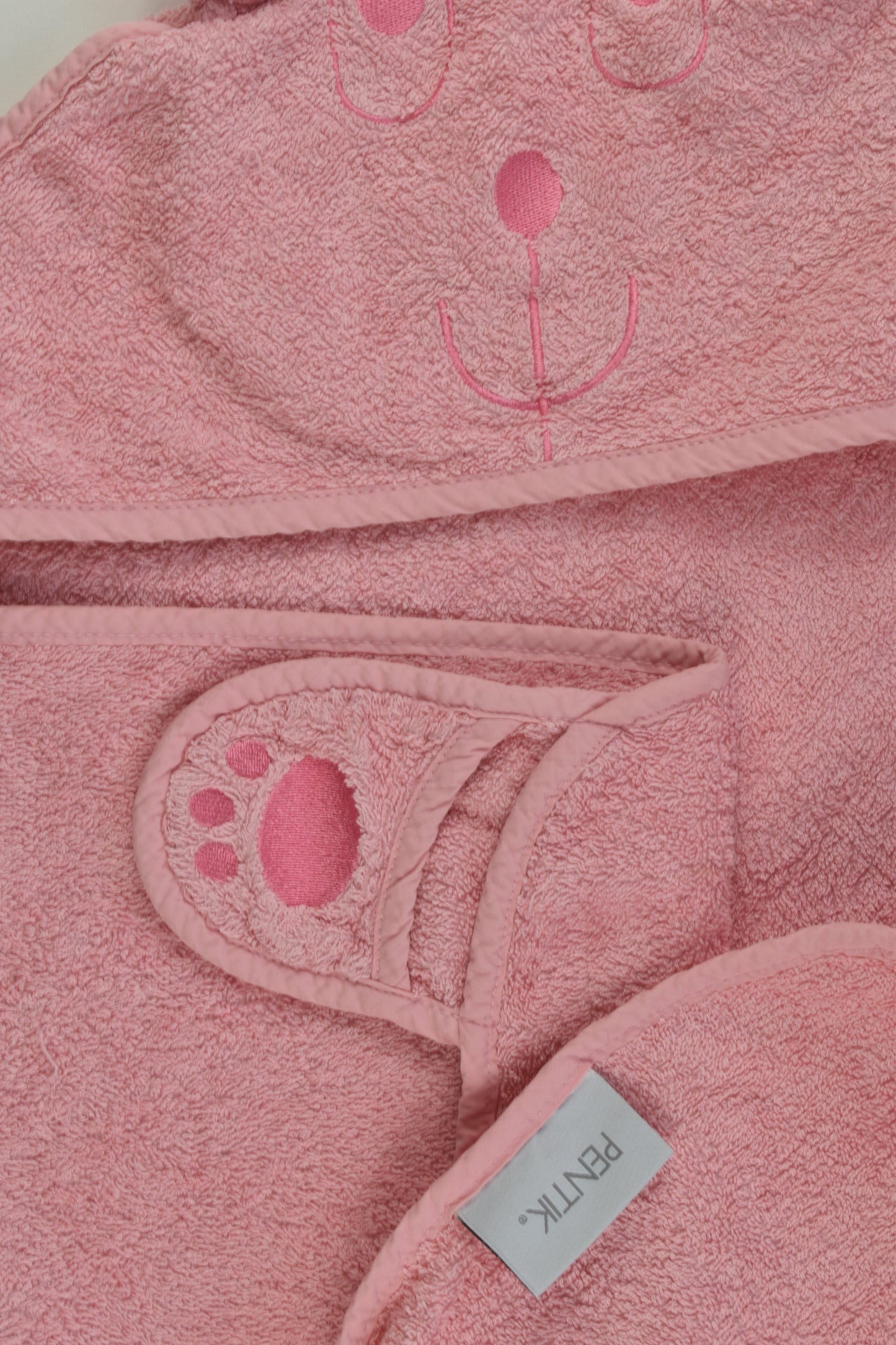 Pentik Size approx 0000-2 Hooded Towel