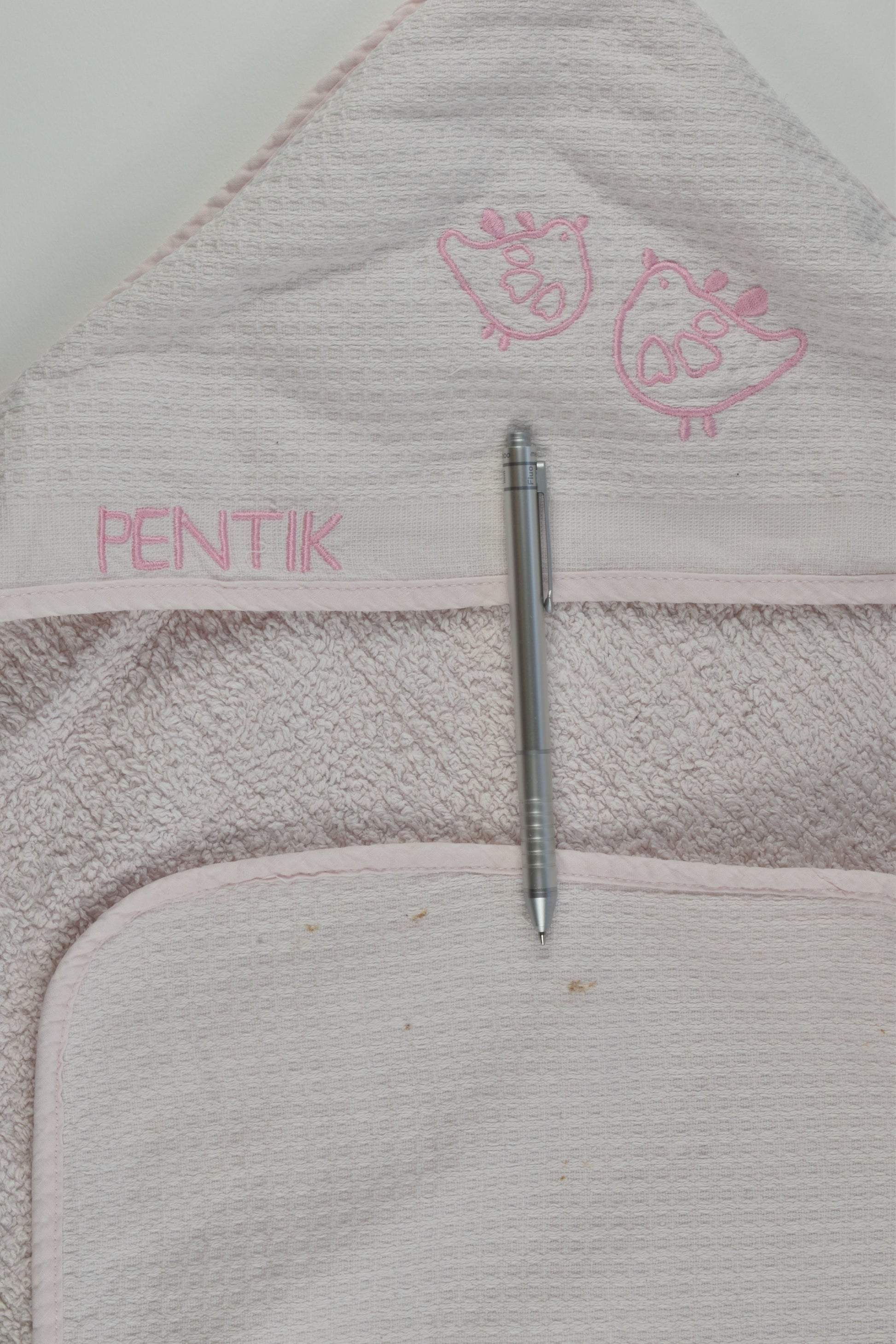 Pentik Size approx 0000-2 Hooded Towel