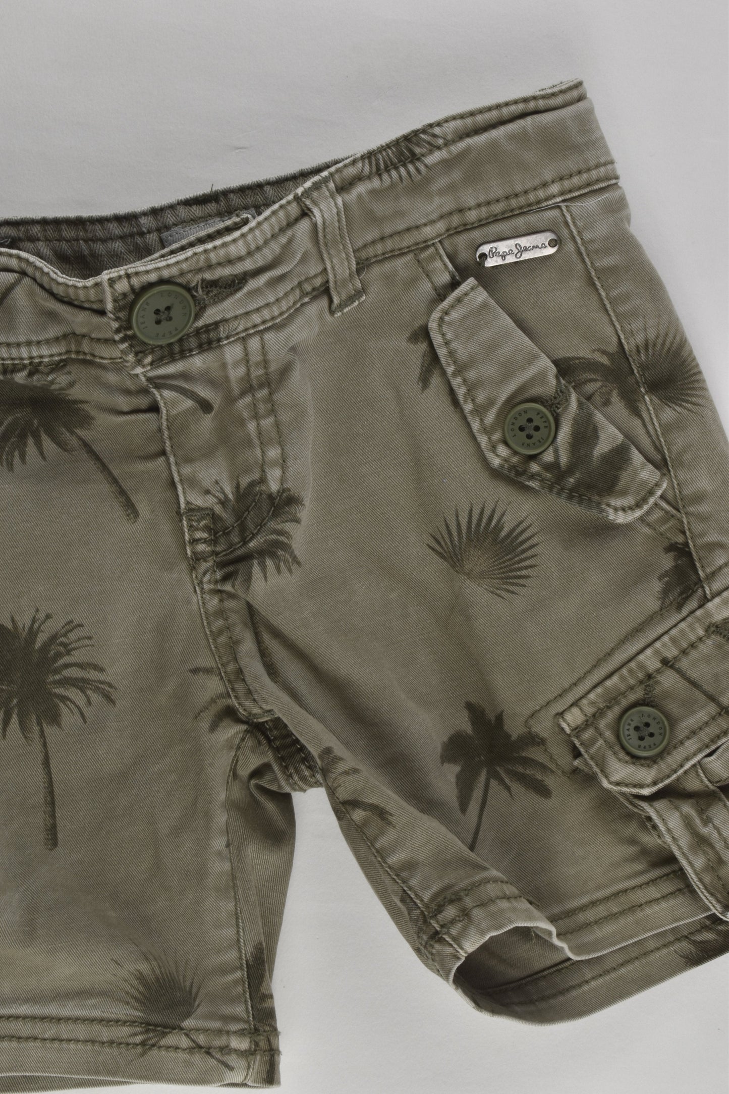 Pepe Jeans London Size 2 (92 cm) Palmtrees Shorts