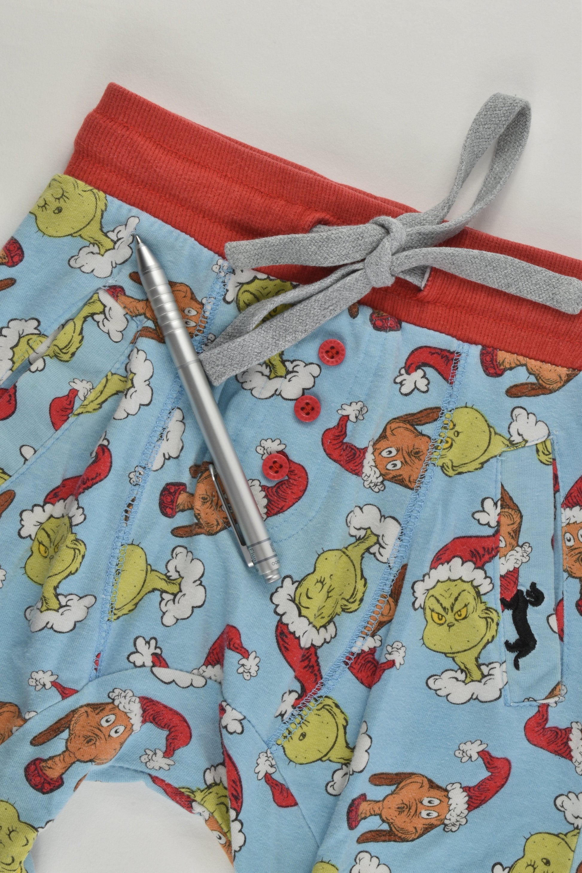 Peter Alexander Size 3 Dr. Seuss Christmas Baggy Shorts