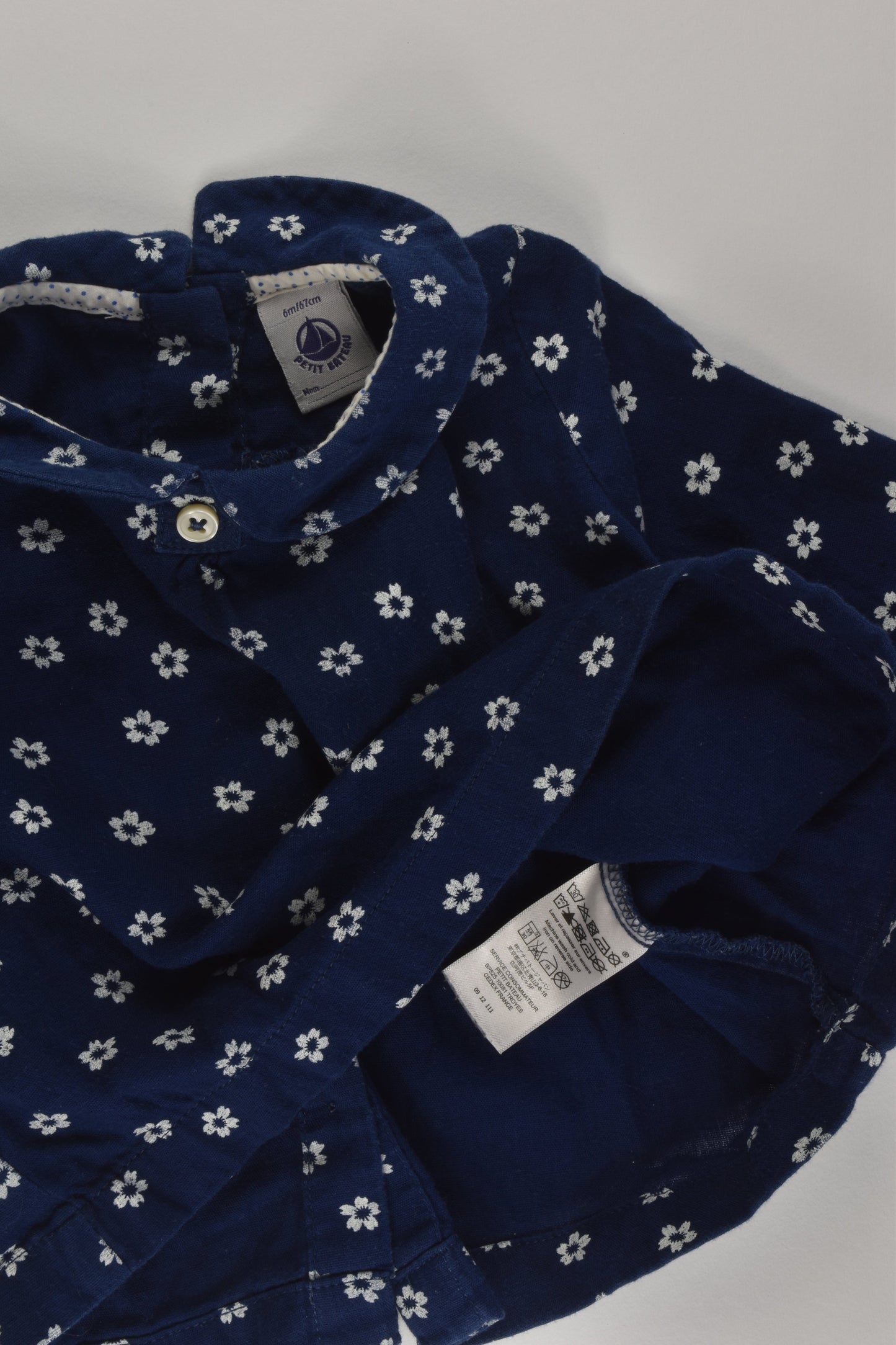 Petit Bateau Size 00 (6m, 67 cm) Blouse