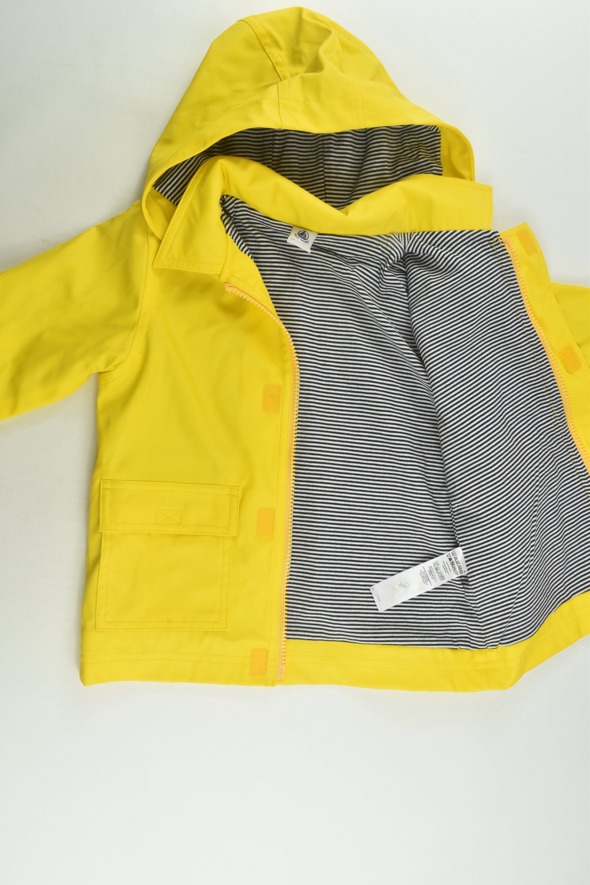 Petit Bateau Size 1-2 (24 months, 86 cm) Lined Rain Jacket