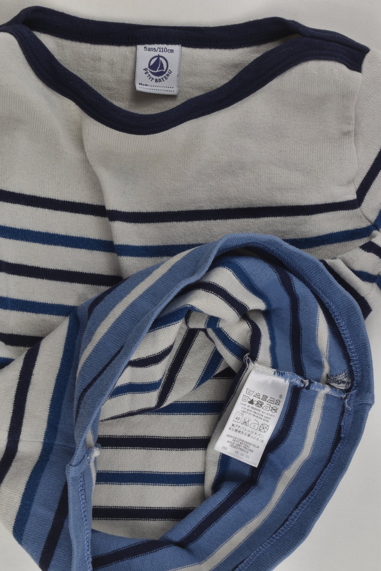 Petit Bateau Size 5 (110 cm) Top