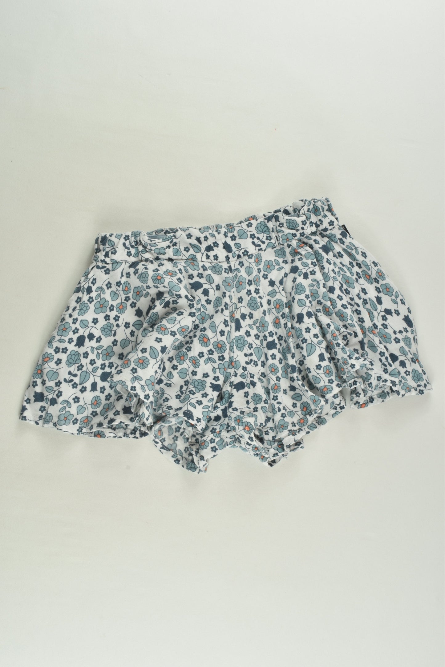 Polarn O. Pyret Size 1 (86 cm) Floral Shorts
