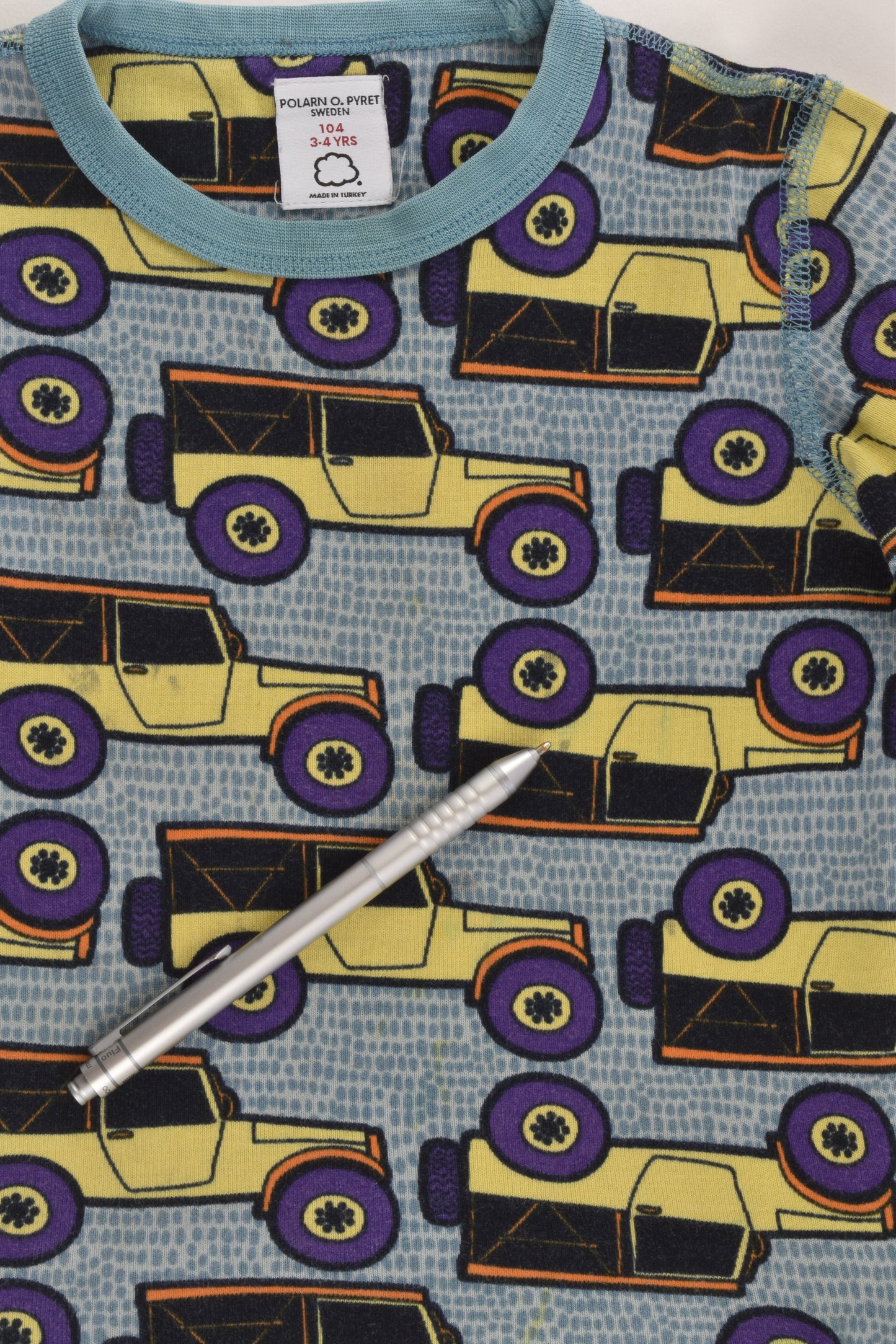 Polarn O. Pyret Size 3-4 (104 cm) Cars Retro Print Top