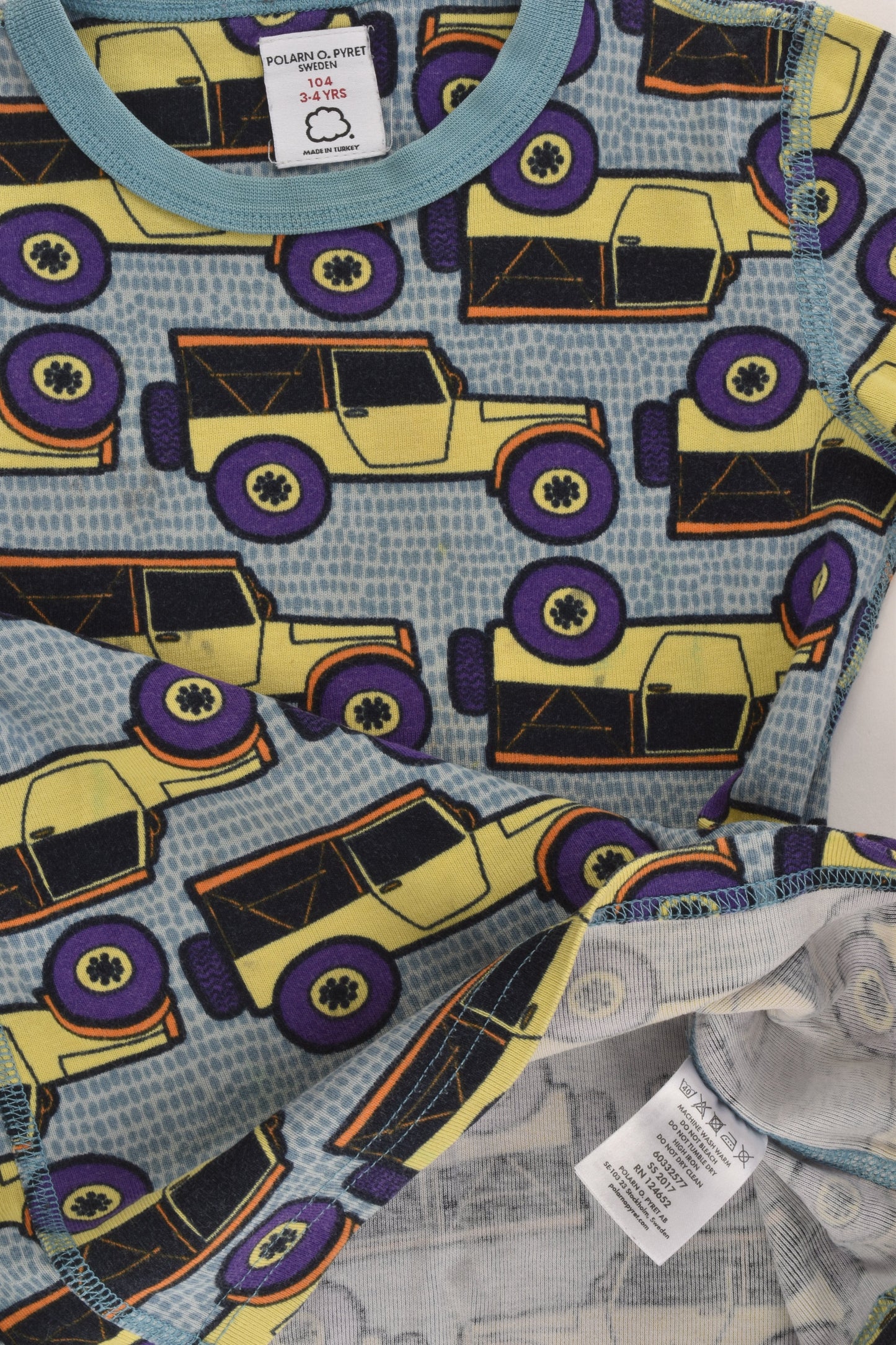 Polarn O. Pyret Size 3-4 (104 cm) Cars Retro Print Top