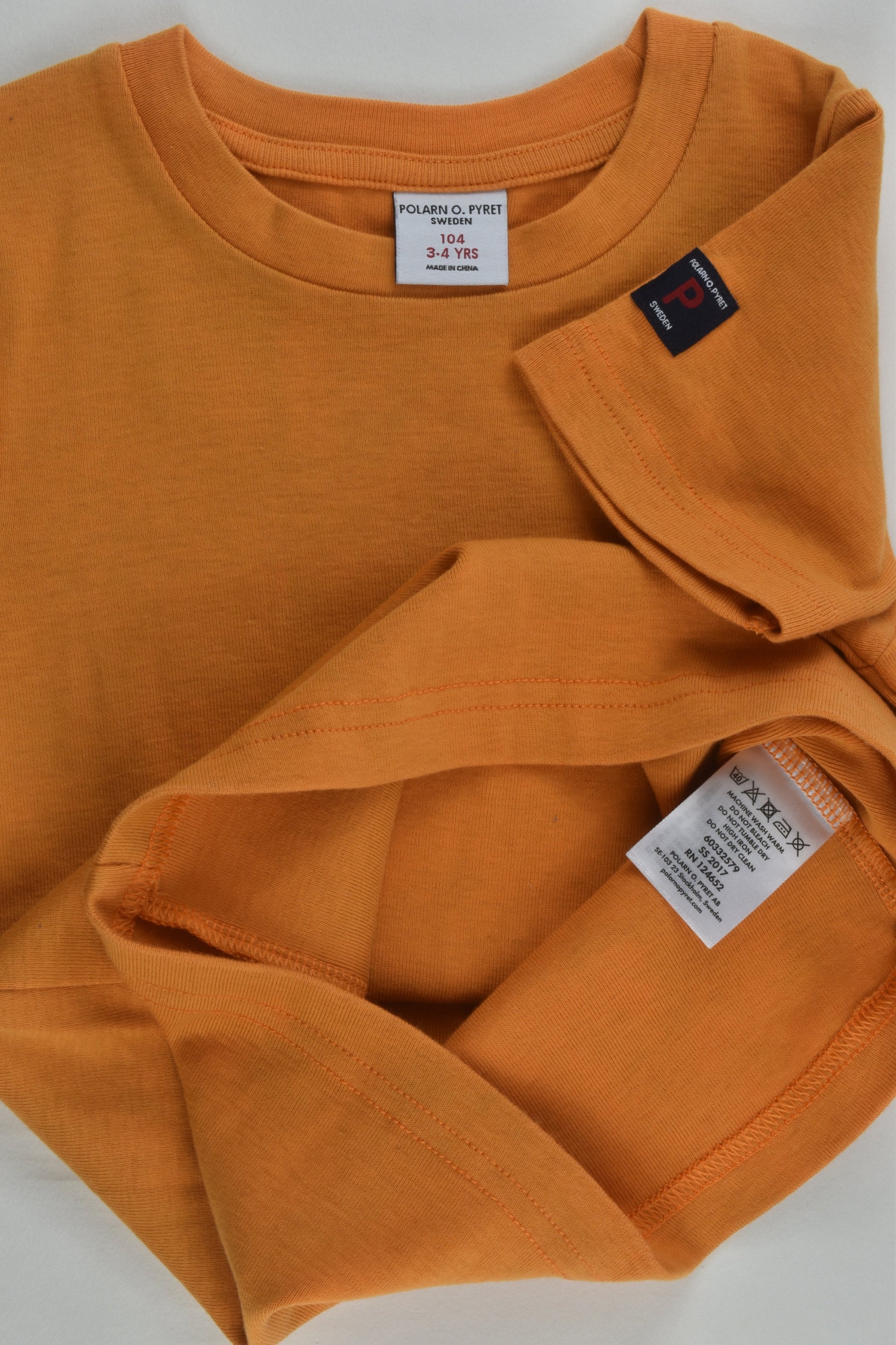 Polarn O. Pyret Size 3-4 (104 cm) T-shirt