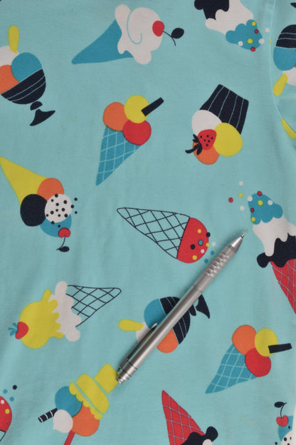 Polarn O. Pyret Size 4-6 (110/116 cm) Ice Cream T-shirt