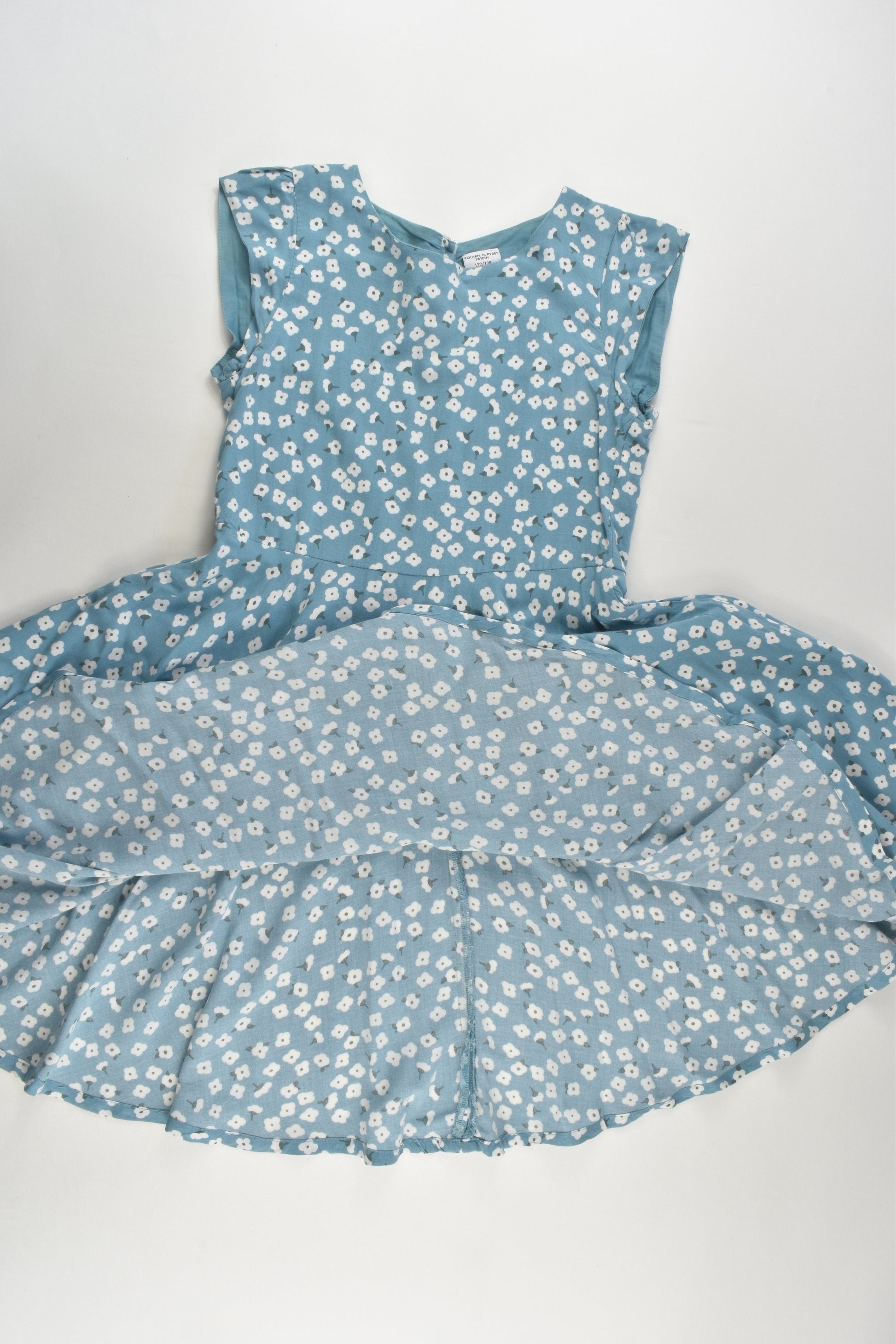 Polarn O. Pyret Size 6-8 (122/128 cm) Floral Dress