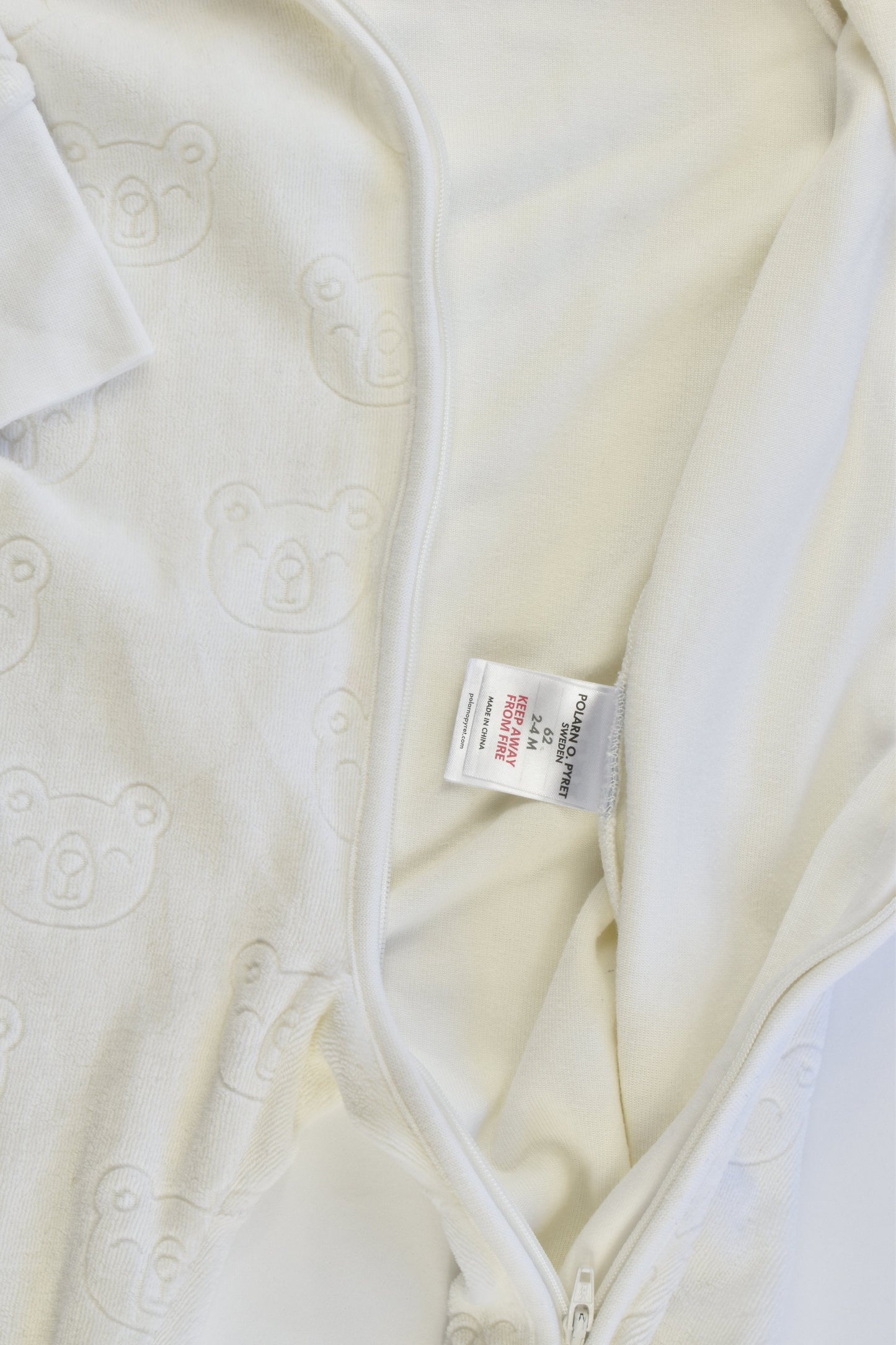 Polarn O. Pyret (Sweden) Size 000-00 (2-4 months, 62 cm) Teddies Hooded Onesie