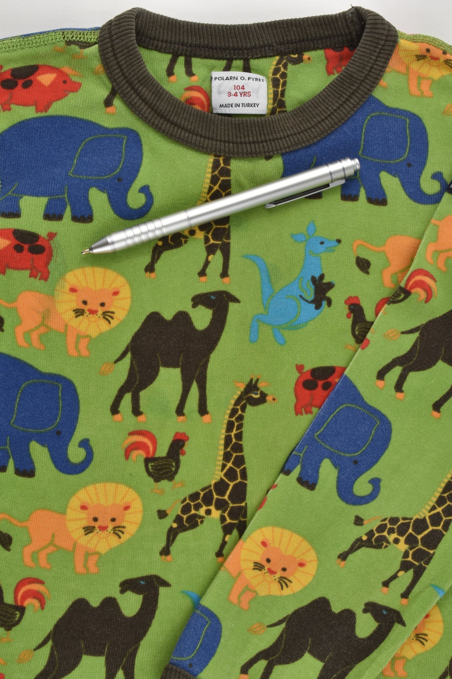 Polarn O. Pyret (Sweden) Size 3-4 (104 cm) Animals Top