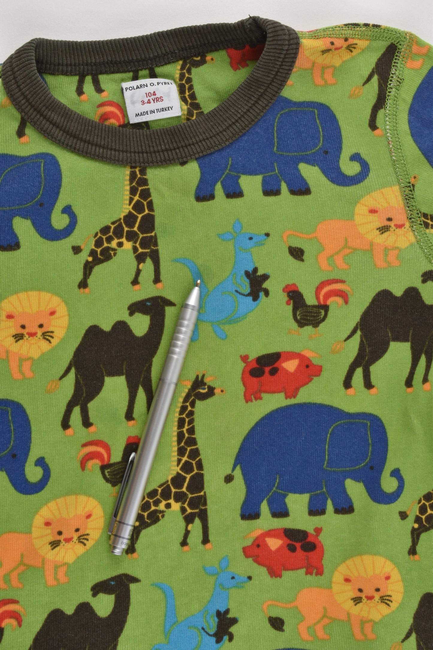 Polarn O. Pyret (Sweden) Size 3-4 (104 cm) Animals Top