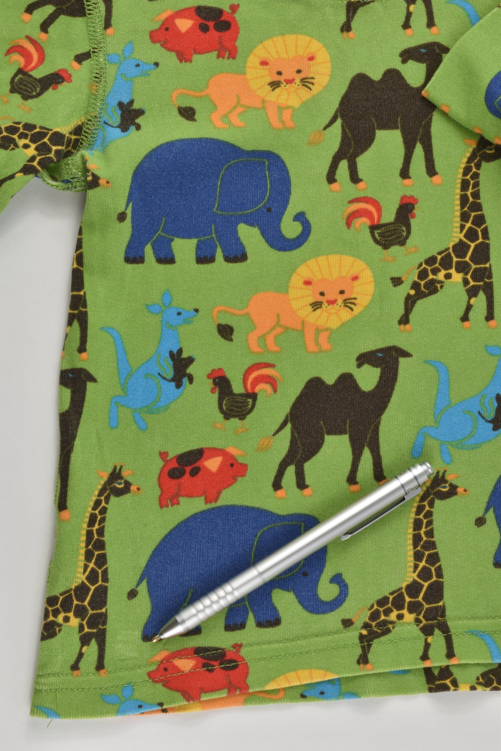 Polarn O. Pyret (Sweden) Size 3-4 (104 cm) Animals Top