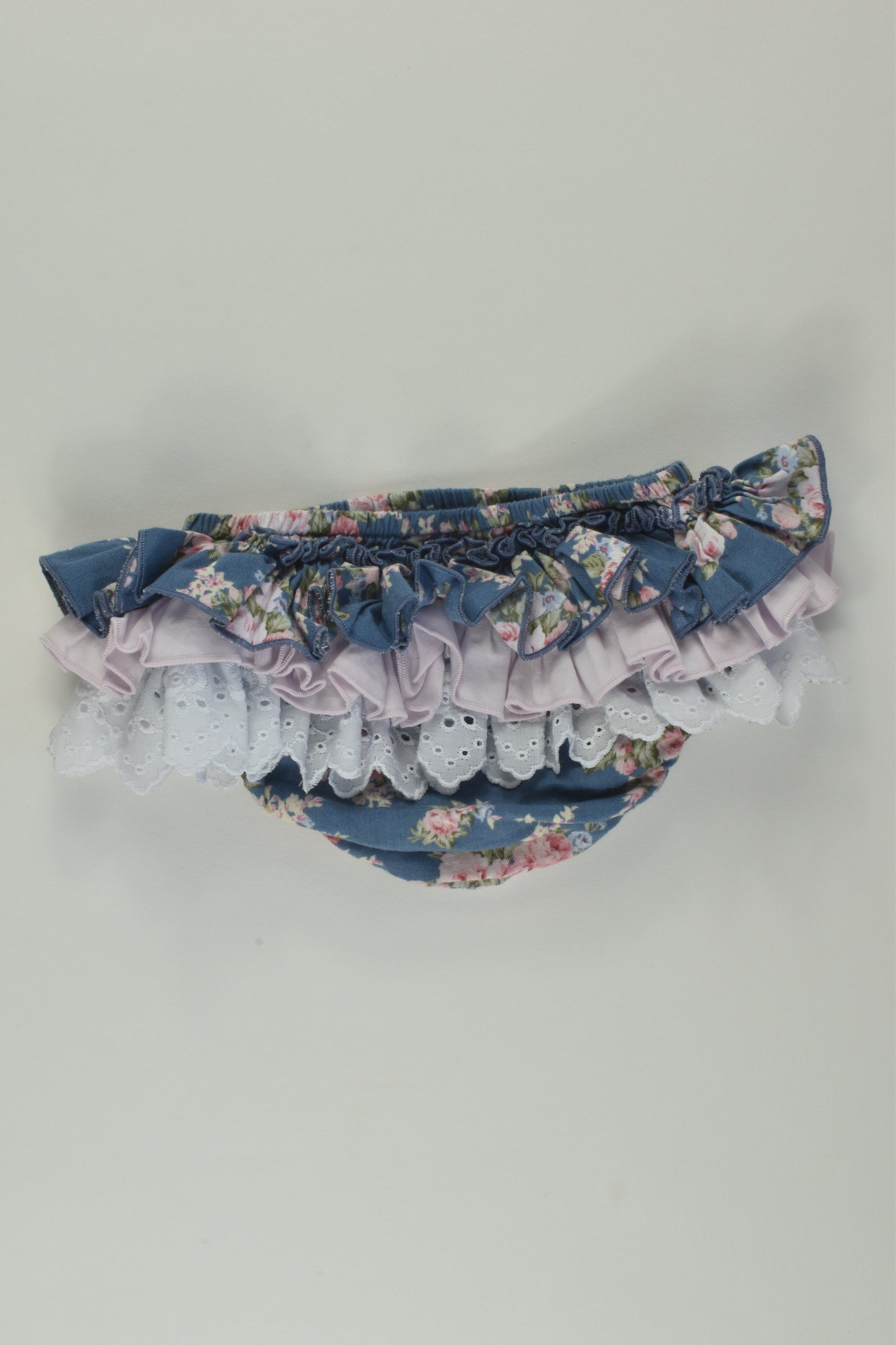 Pour Bebe by Couturekidz Size 0000 Ruffle Bloomers