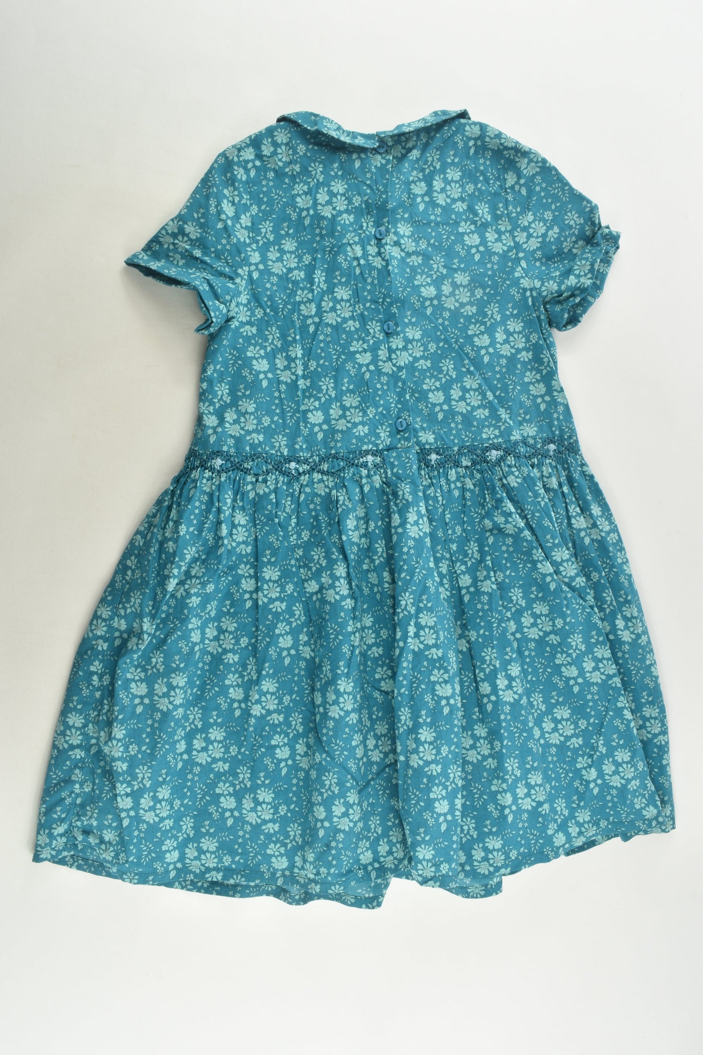 Pretty Wild Size 6-7 Lined Smocked Floral Dress