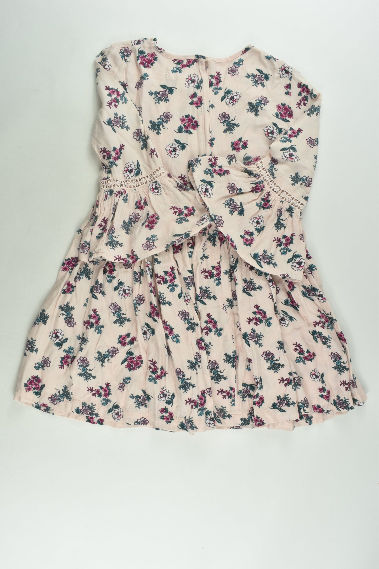 Pumpkin Patch Size 6 Floral Viscose Dress