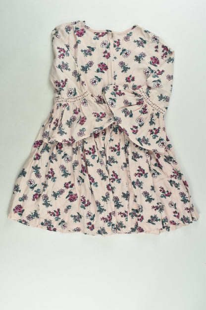 Pumpkin Patch Size 6 Floral Viscose Dress