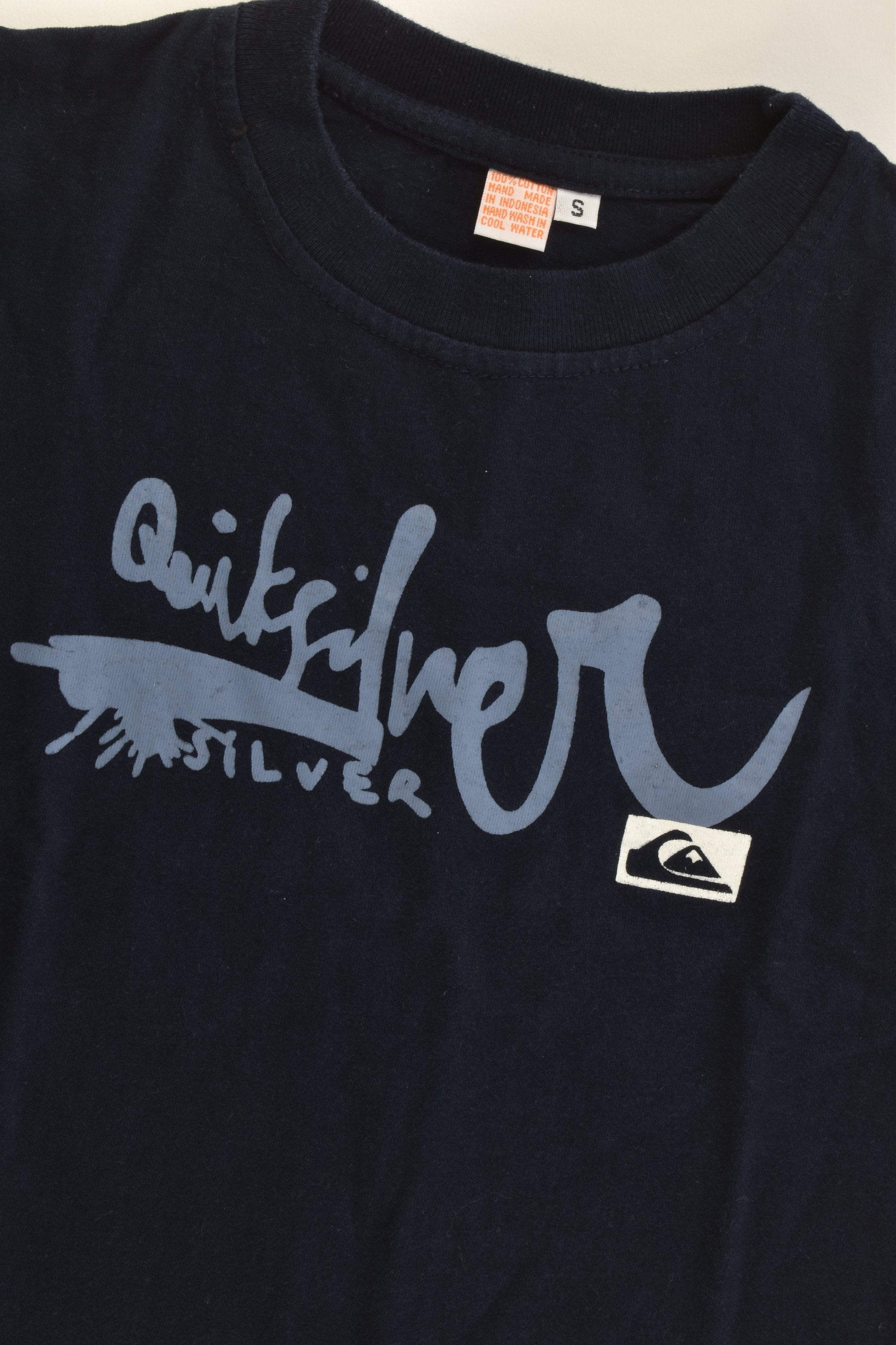 Quiksilver Size 2 T-shirt