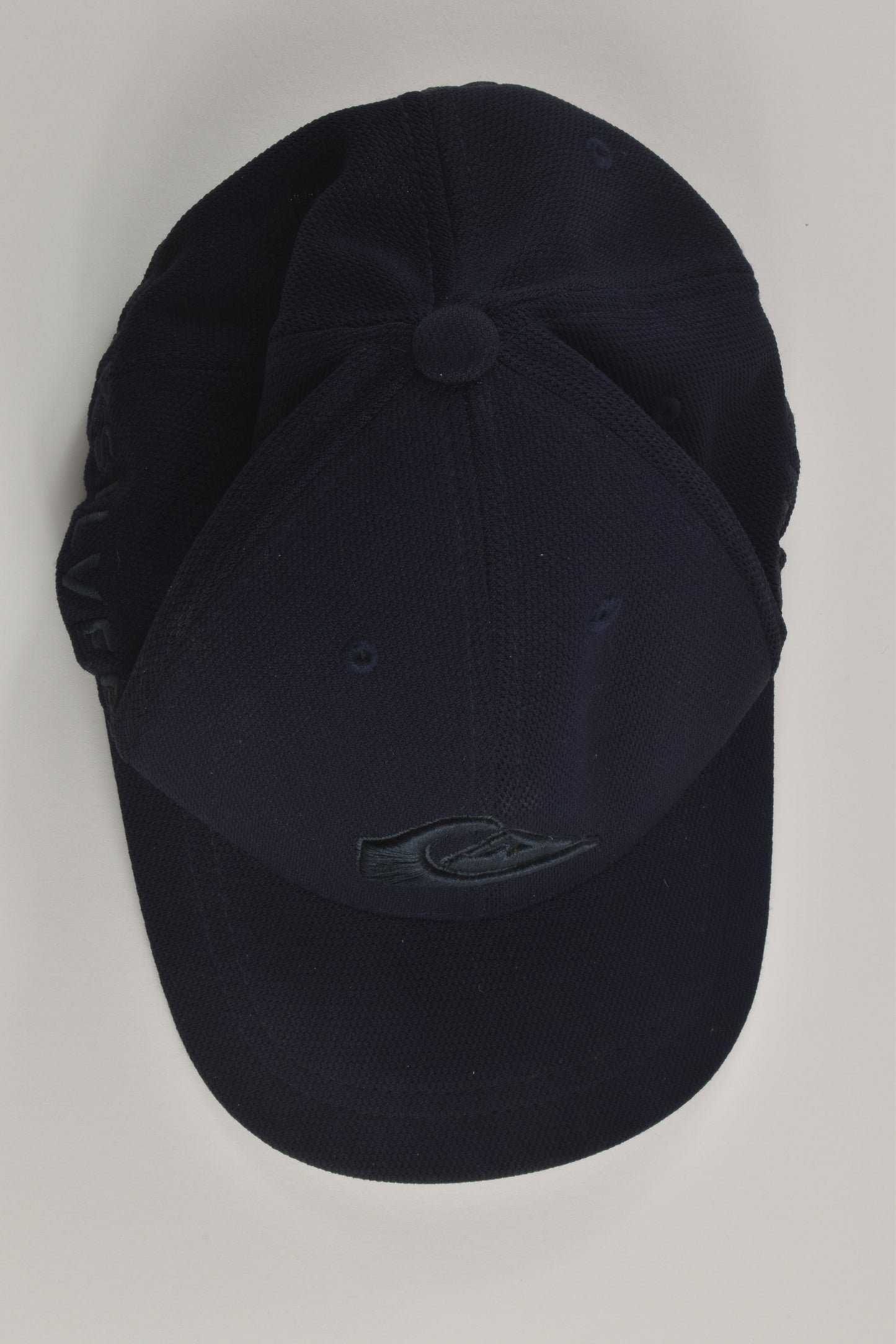 Quiksilver Size approx 1-3 years Cap