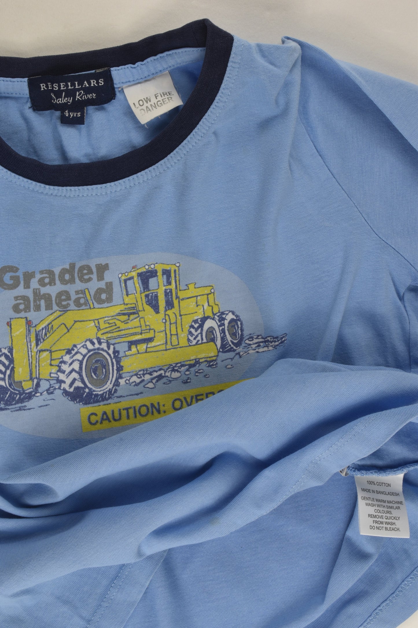 RB Sellars Size 4 'Grader Ahead' Pyjamas