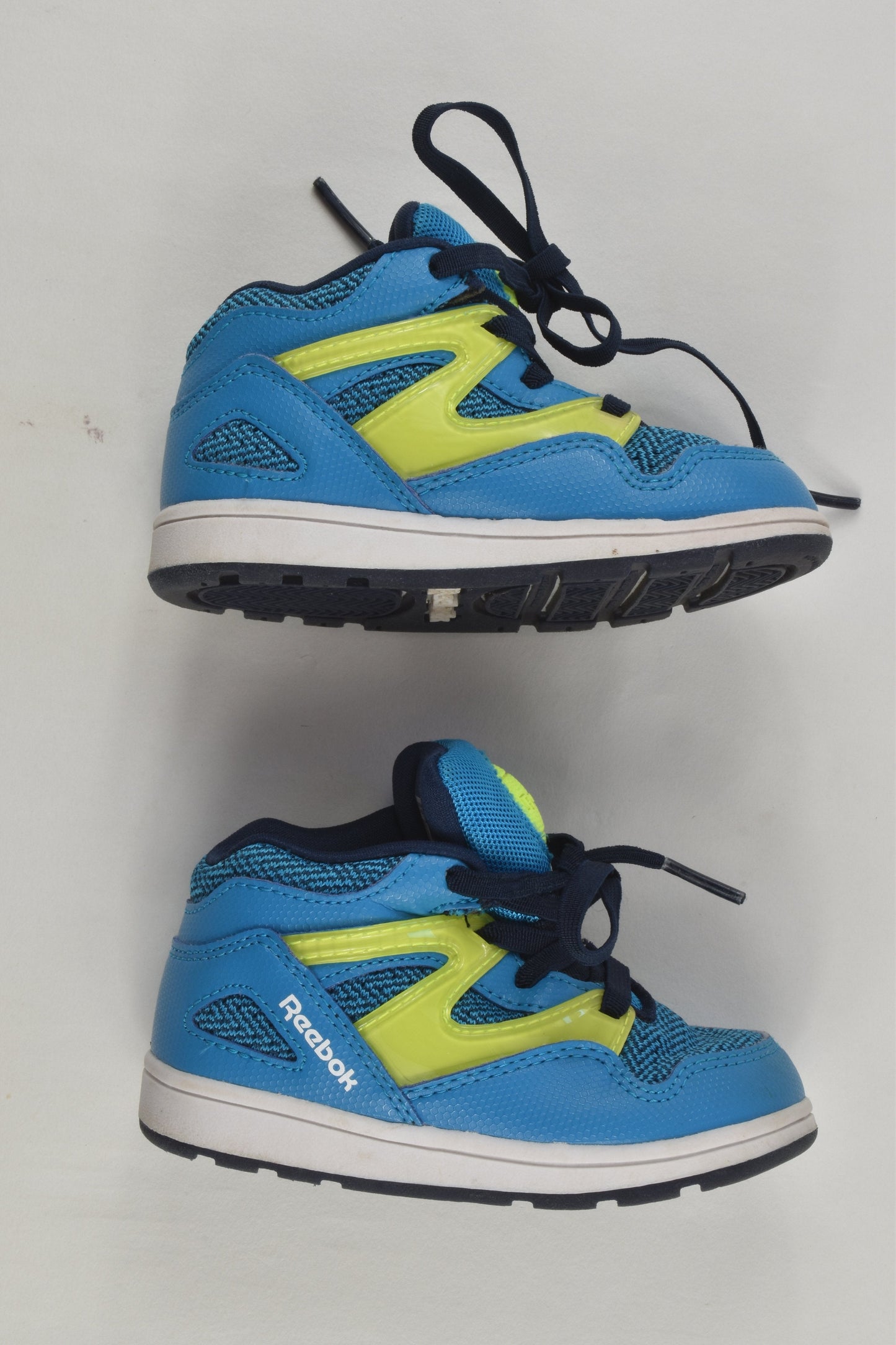 Reebok Size UK 5.5 Peek N' Fit Shoes