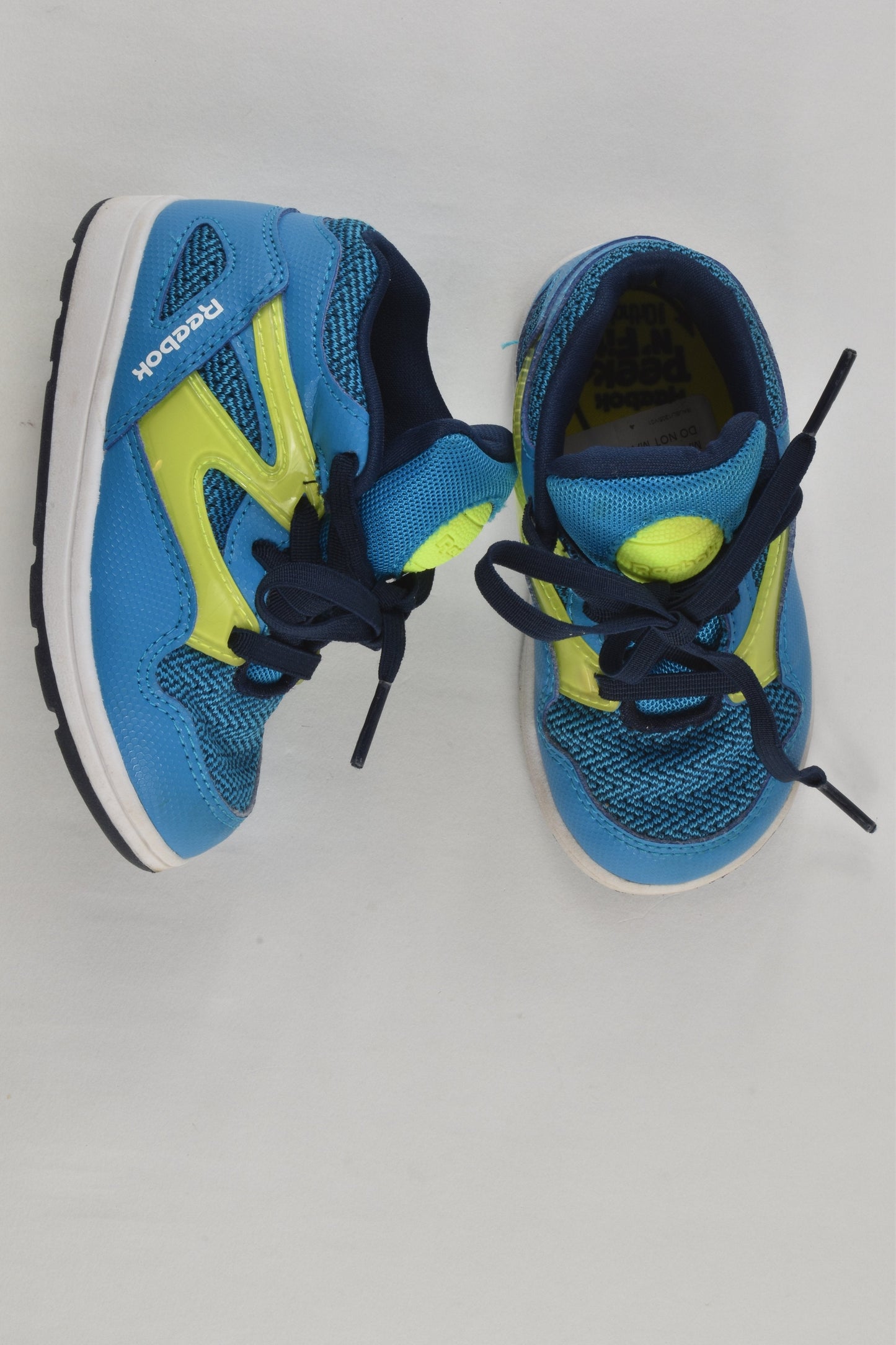 Reebok Size UK 5.5 Peek N' Fit Shoes