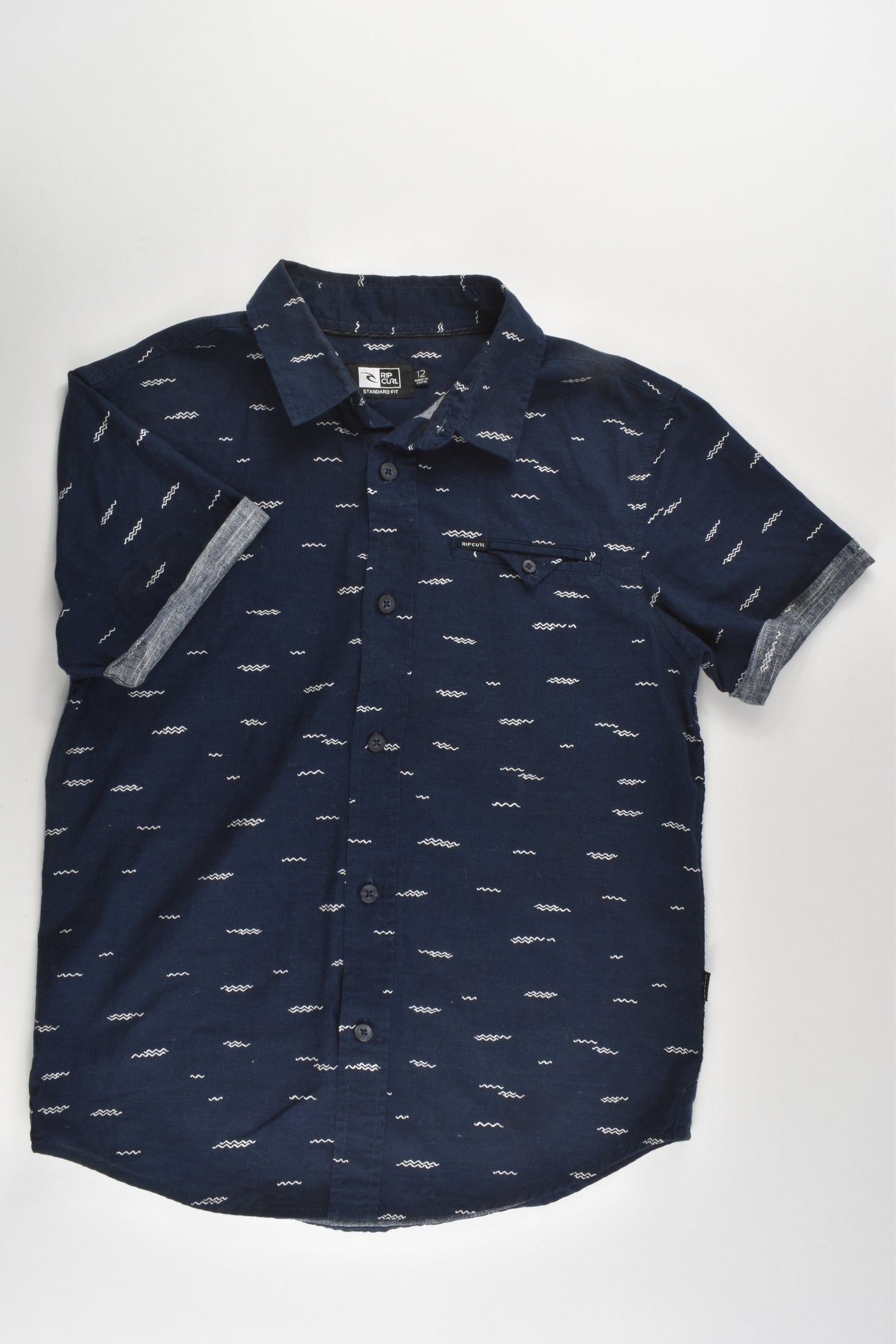 Rip Curl Size 12 Waves Shirt