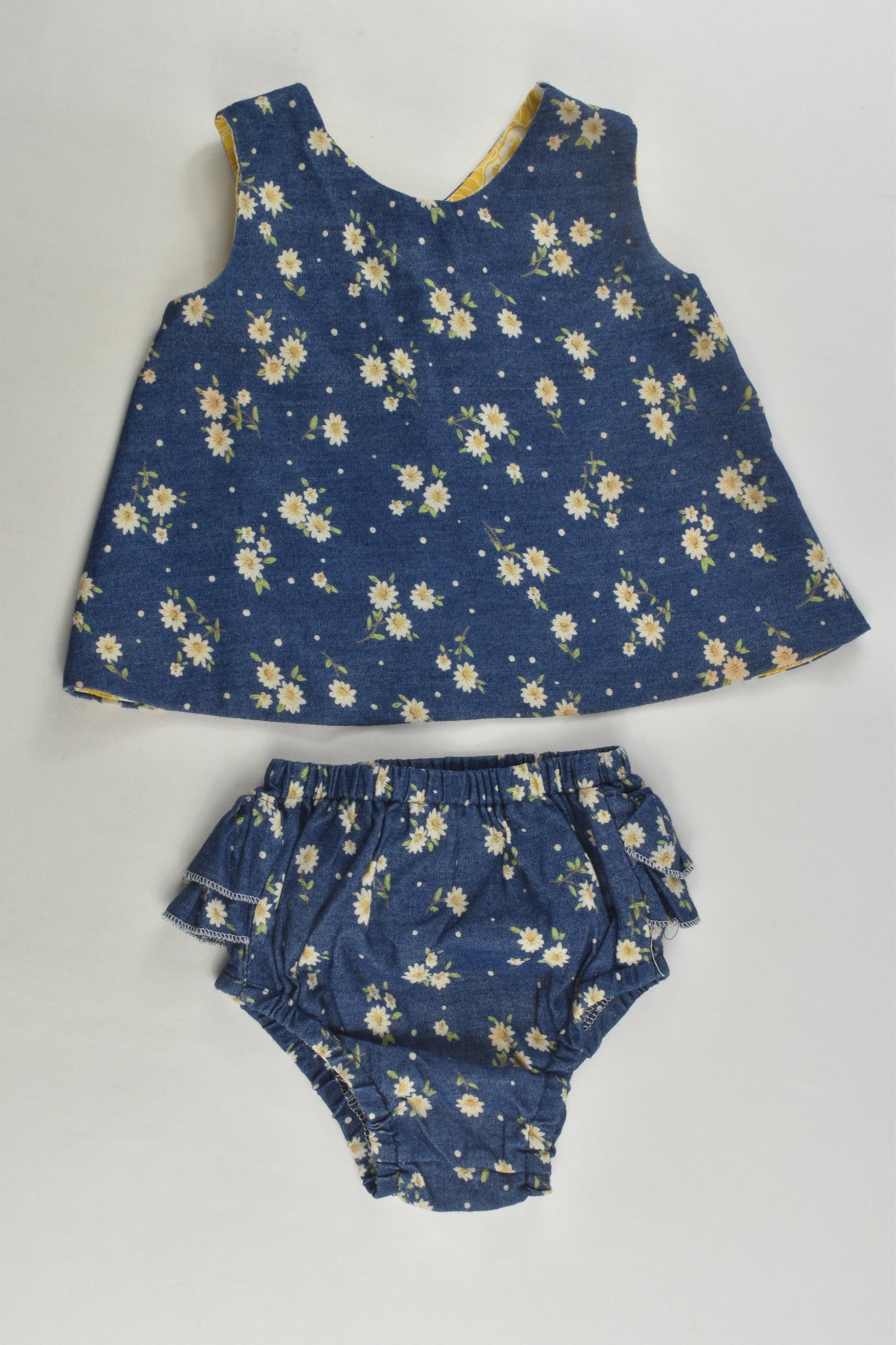 Ruby Owl Size 00 Daisies Outfit